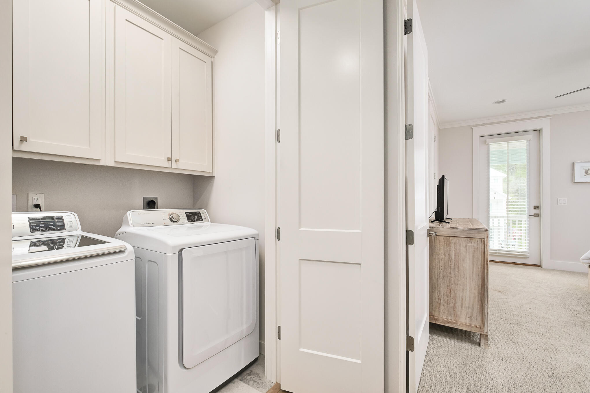 SHADOW PINES - Residential