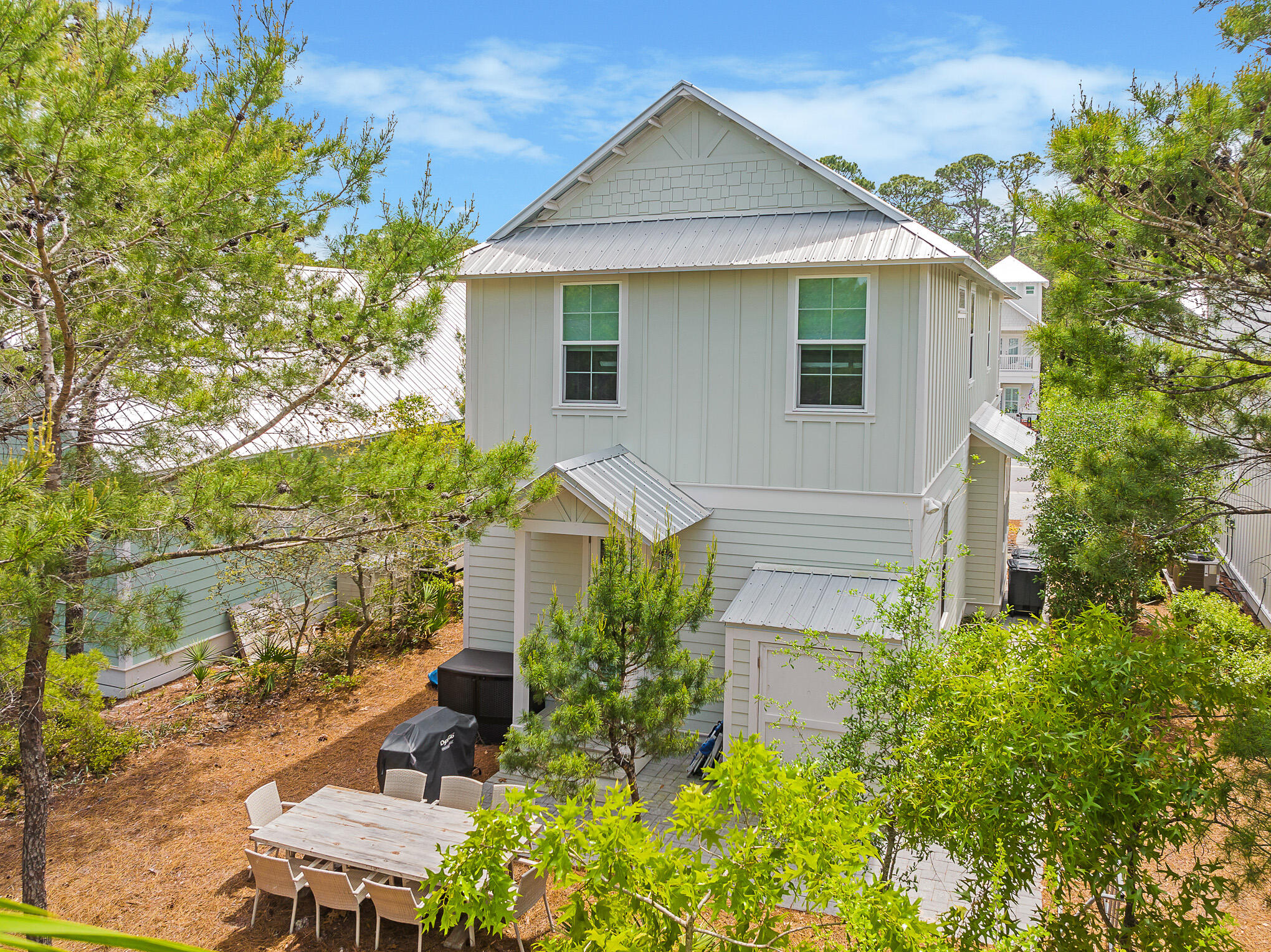 SHADOW PINES - Residential