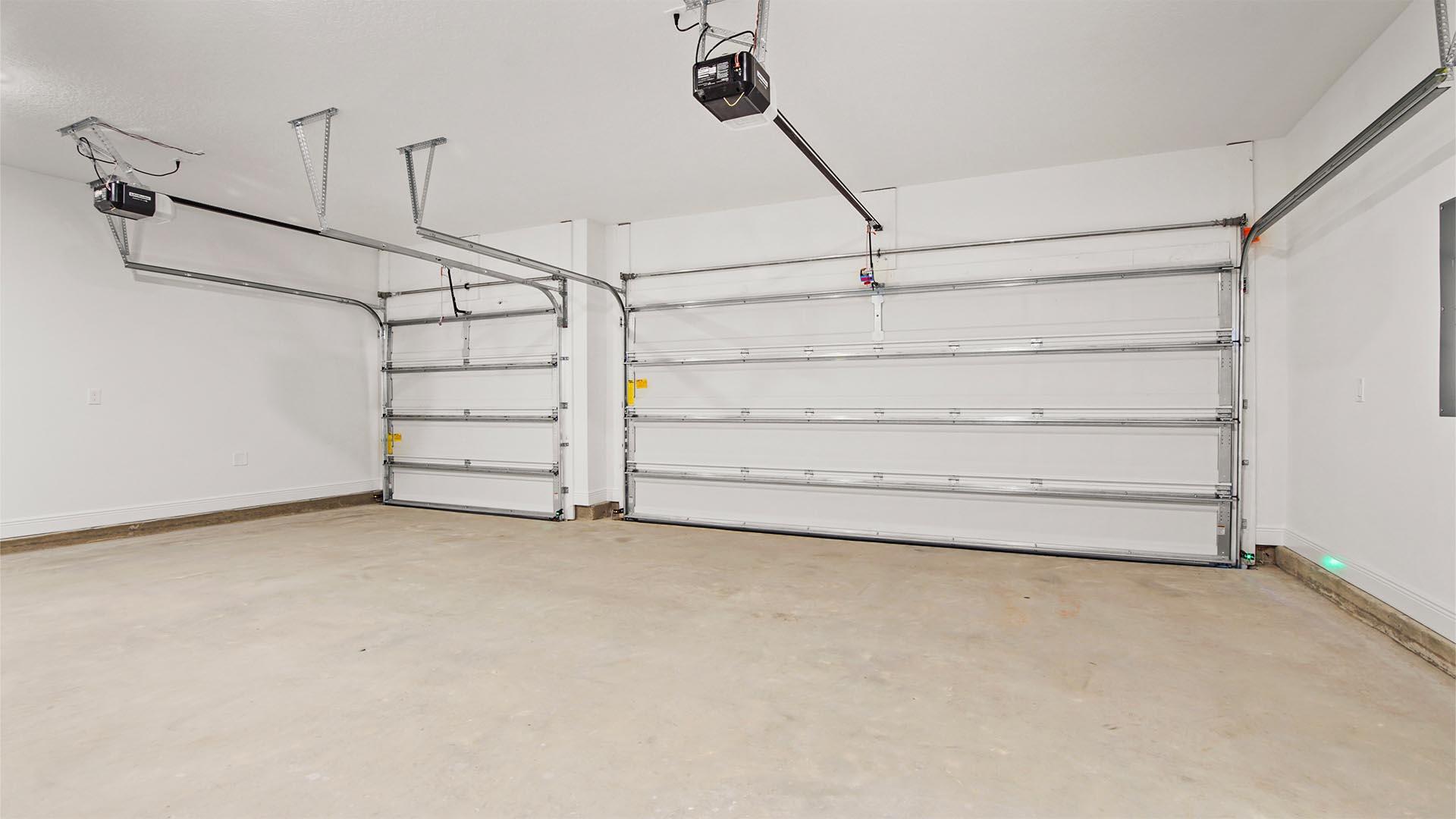 PLANTATION WOODS - Residential