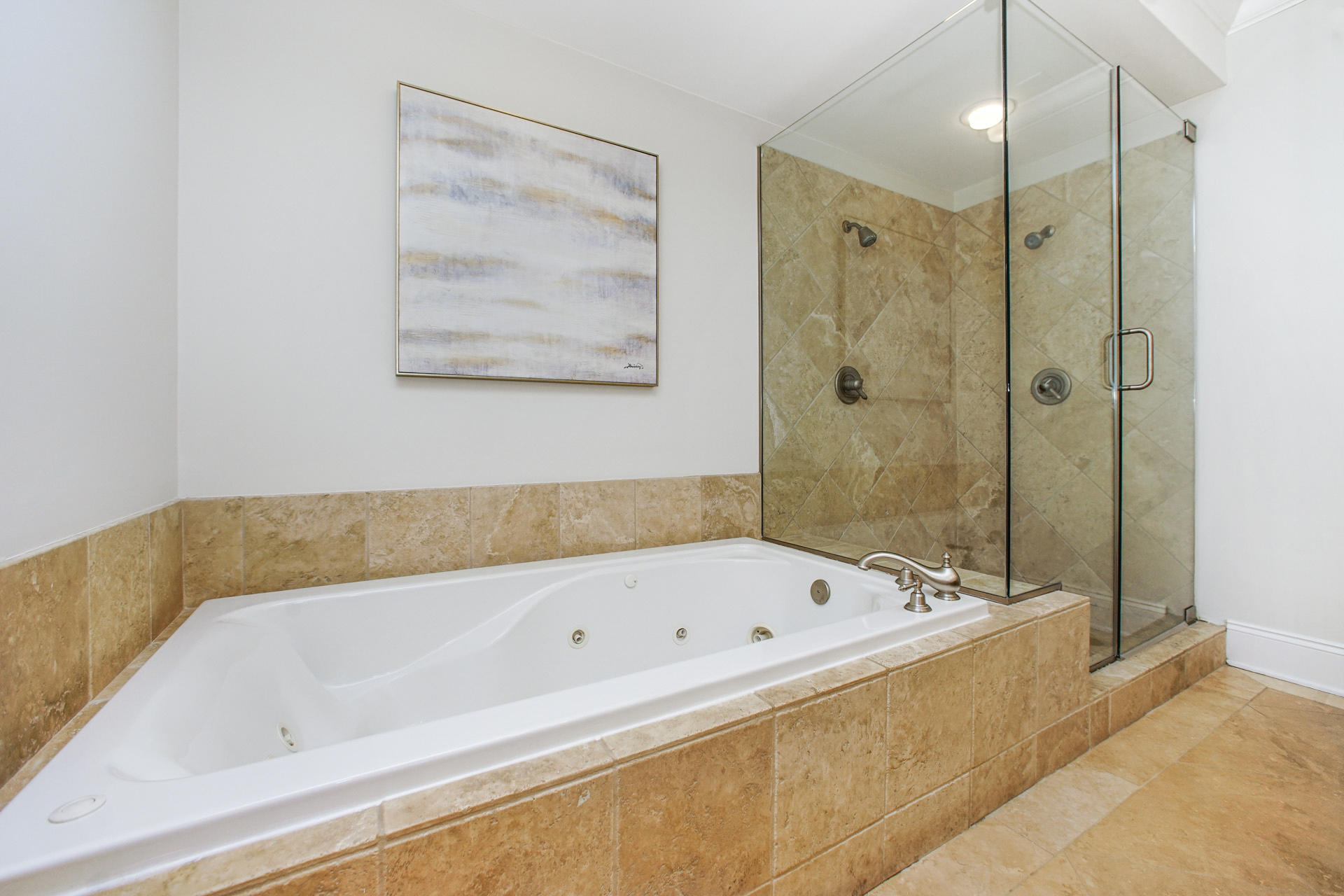 ADAGIO - Residential