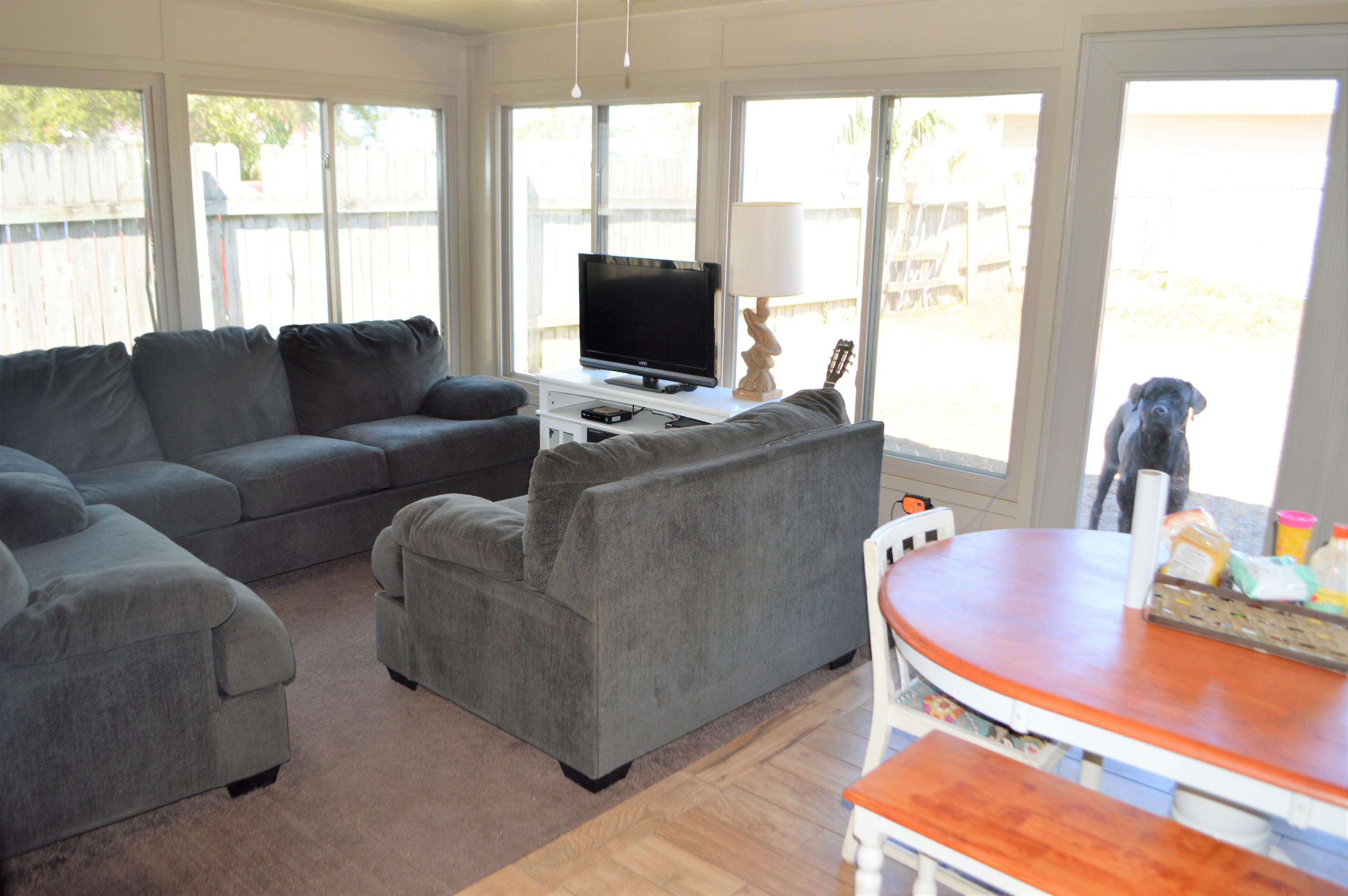 NAVARRE S/D 2ND ADDN - Residential