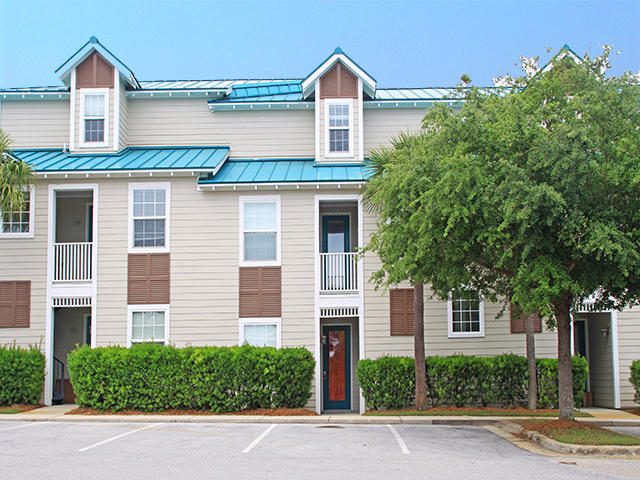 VILLAGE AT BLUE MOUNTAIN BEACH - Residential