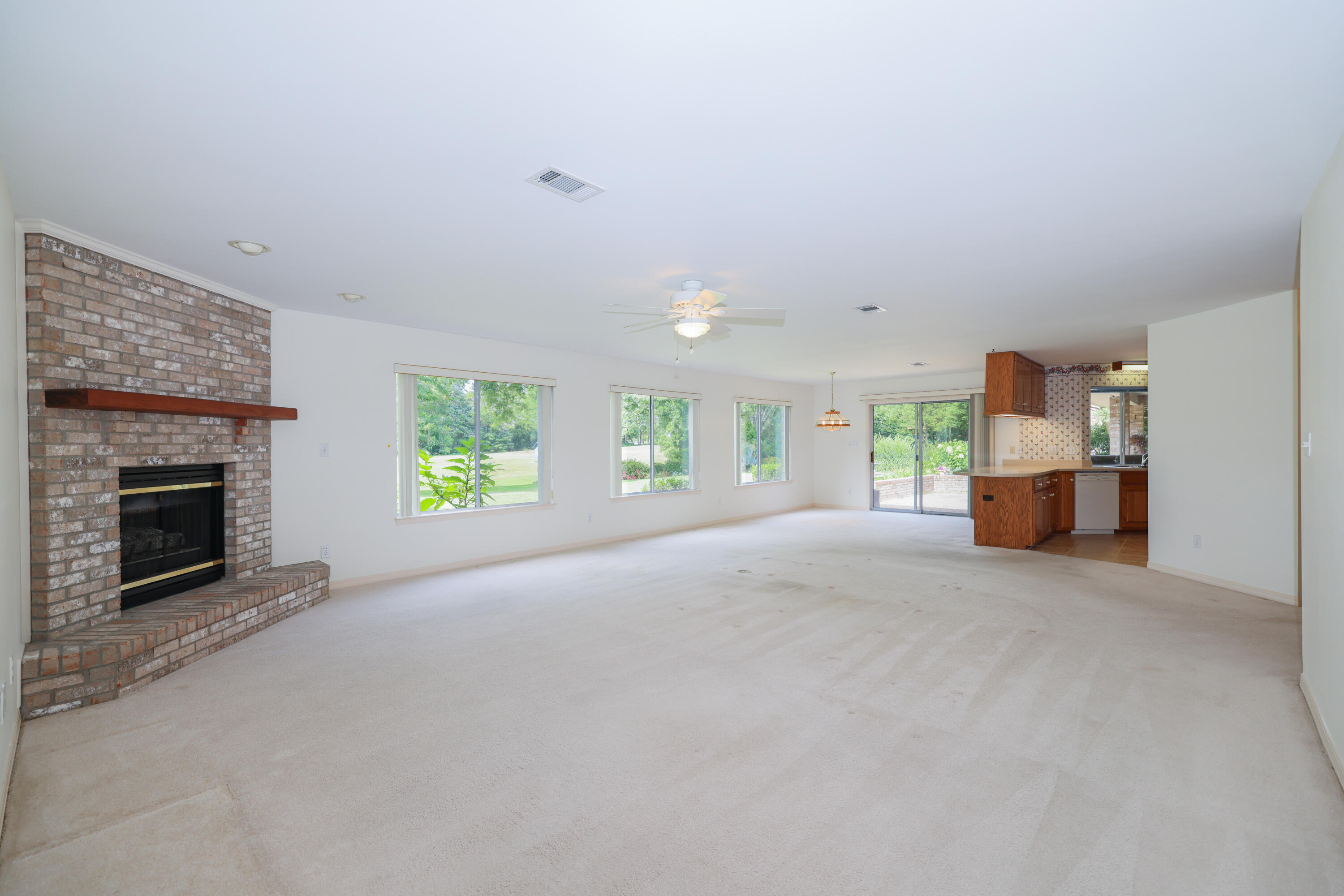 GLENLAKE PH 2 - Residential