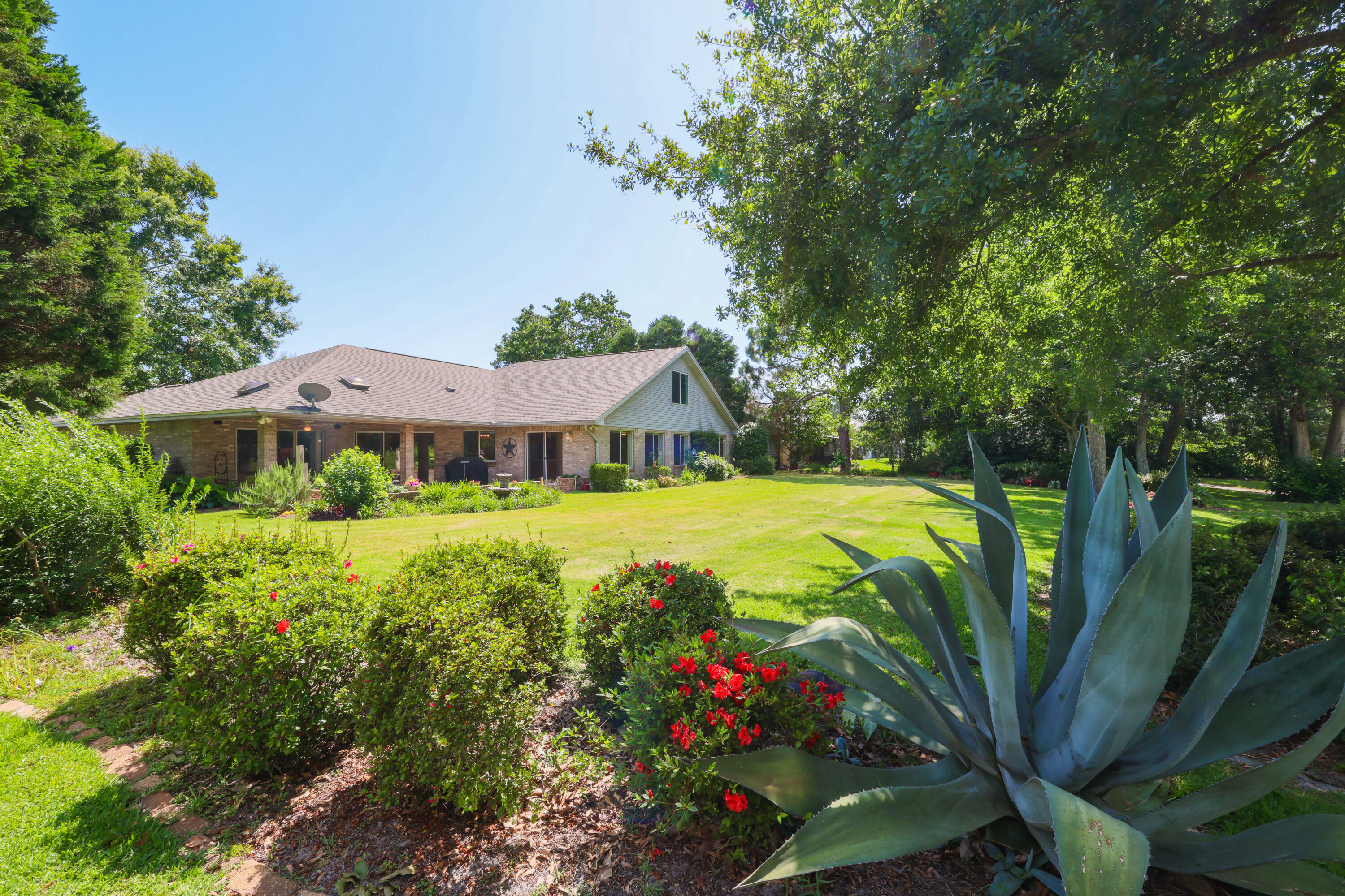 GLENLAKE PH 2 - Residential