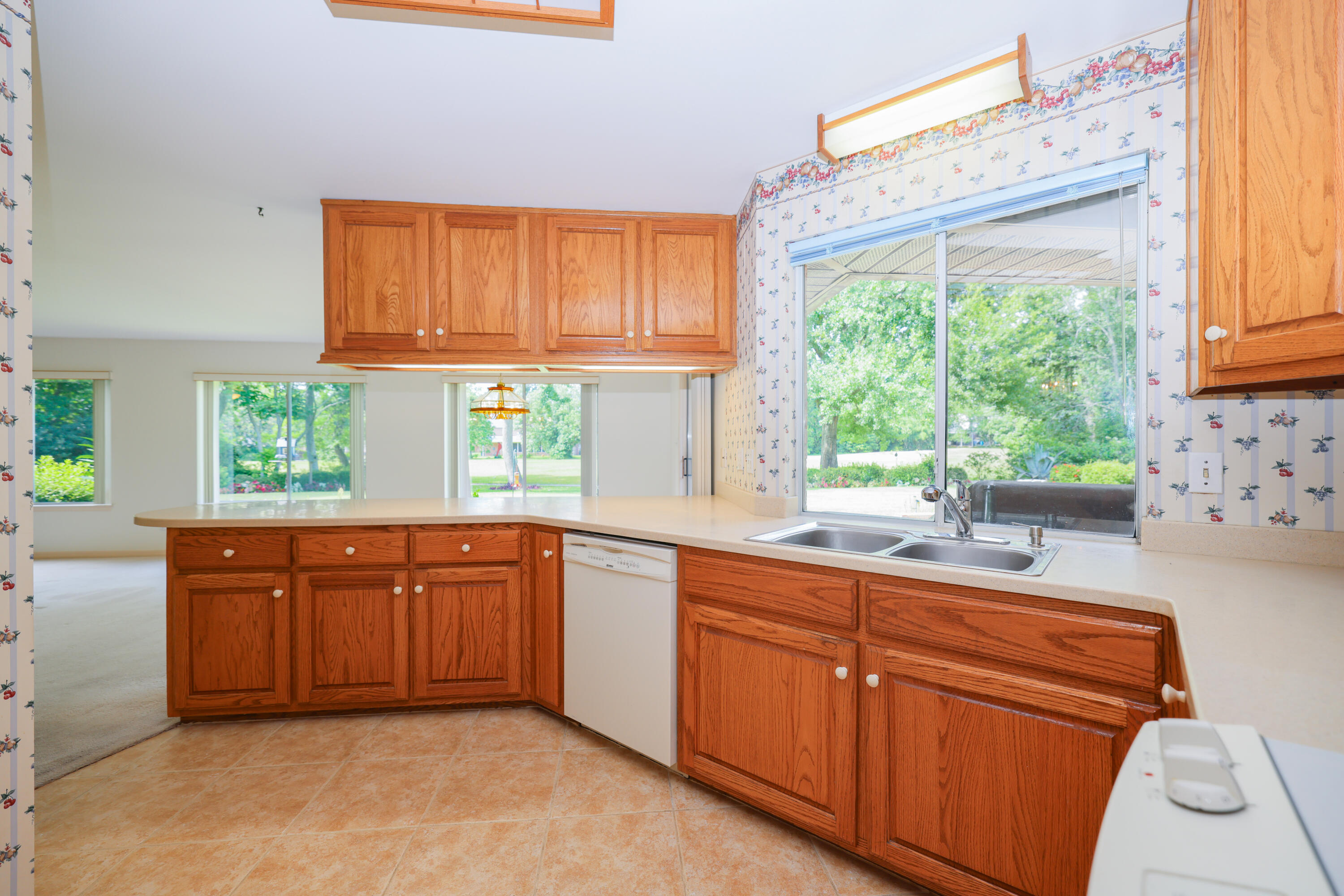 GLENLAKE PH 2 - Residential