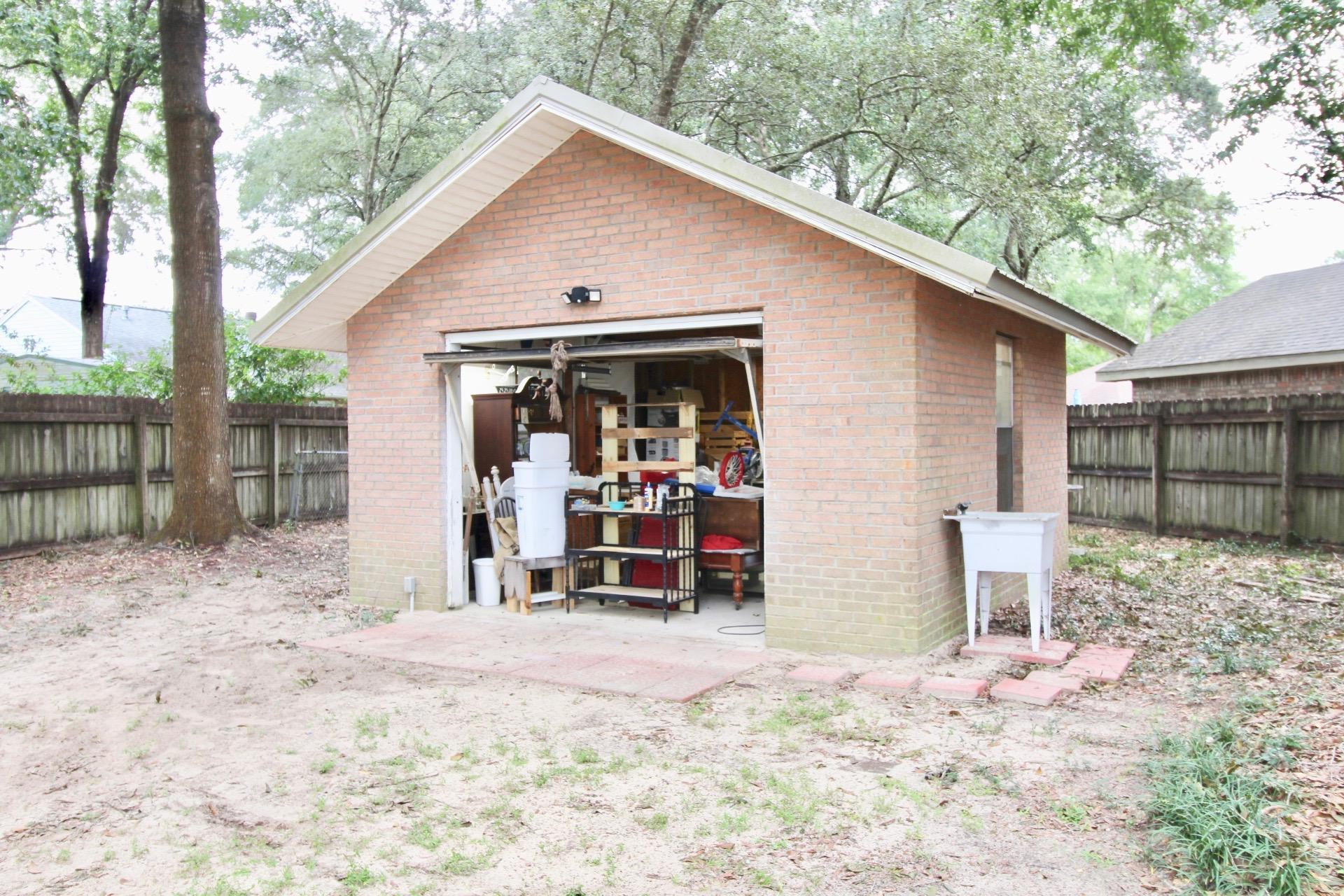 PLANTATION OAKS S/D - Residential