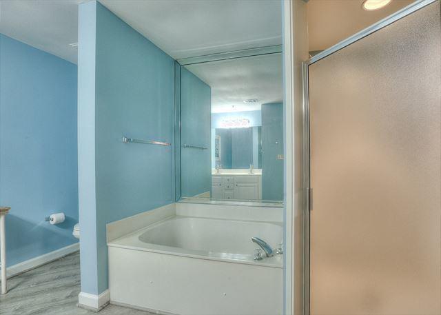 TIDES AT TOPS'L - Residential