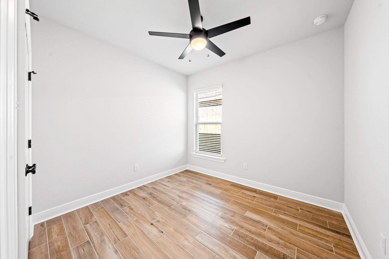 THE BLUFFS AT LAFAYETTE - Residential