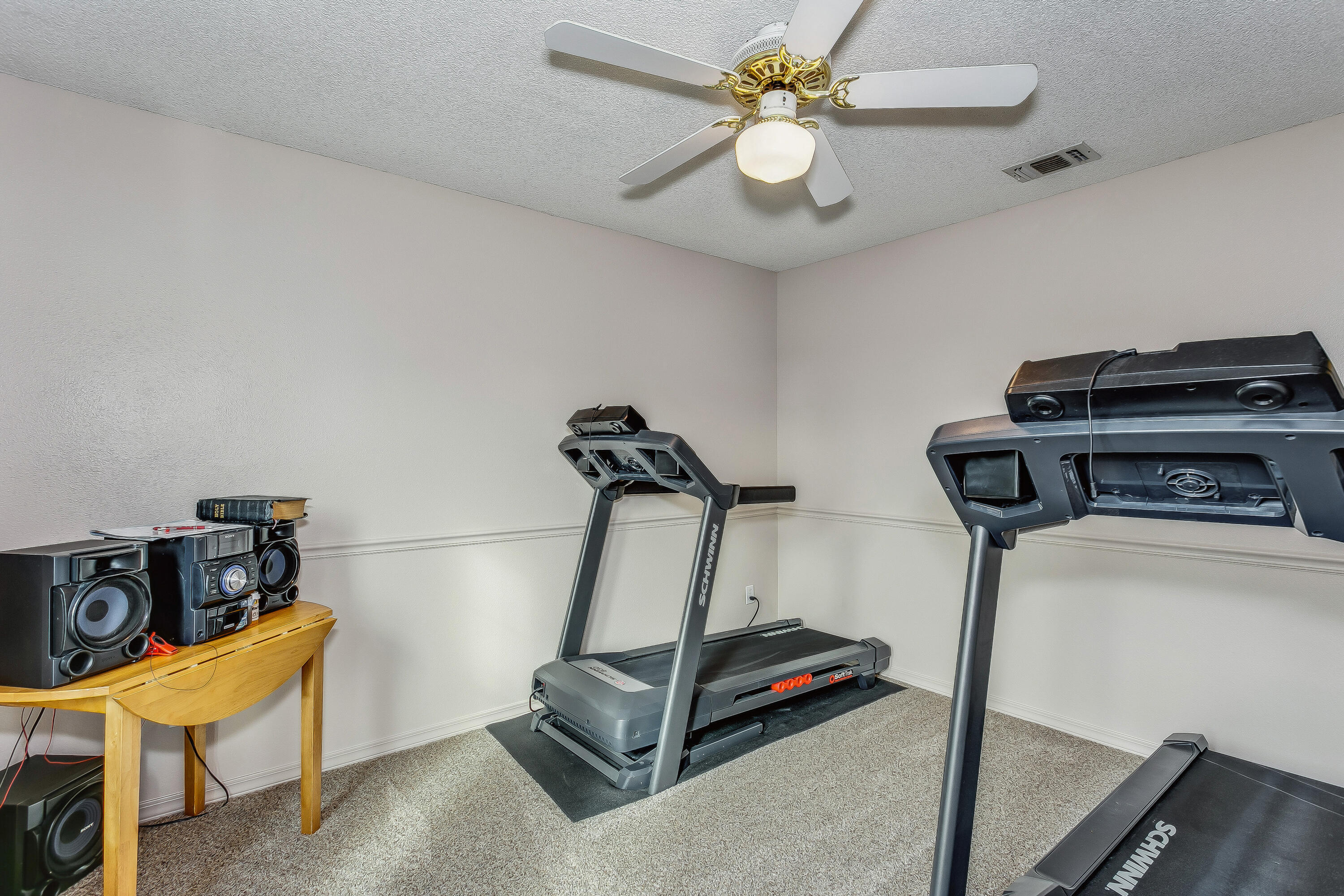LIVE OAK - Residential