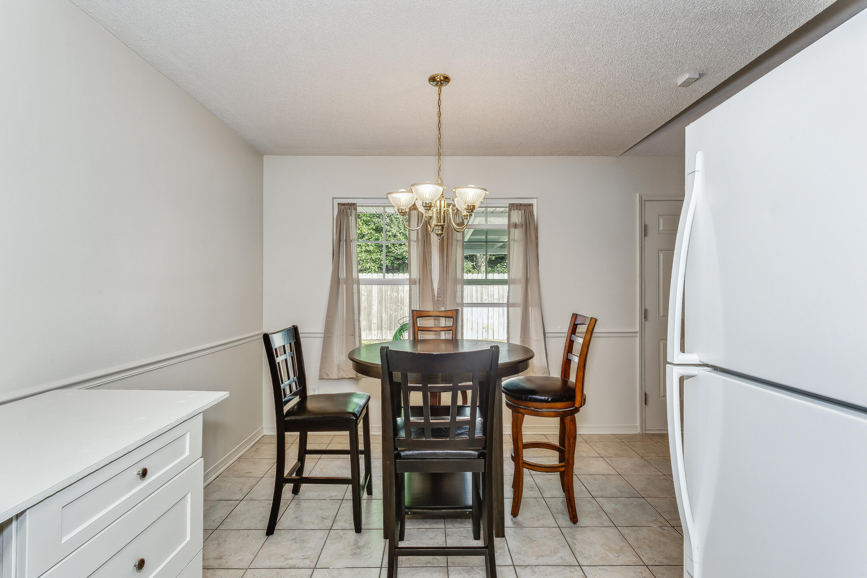 LIVE OAK - Residential