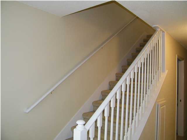 OAK PARK TOWNHOMES - Residential