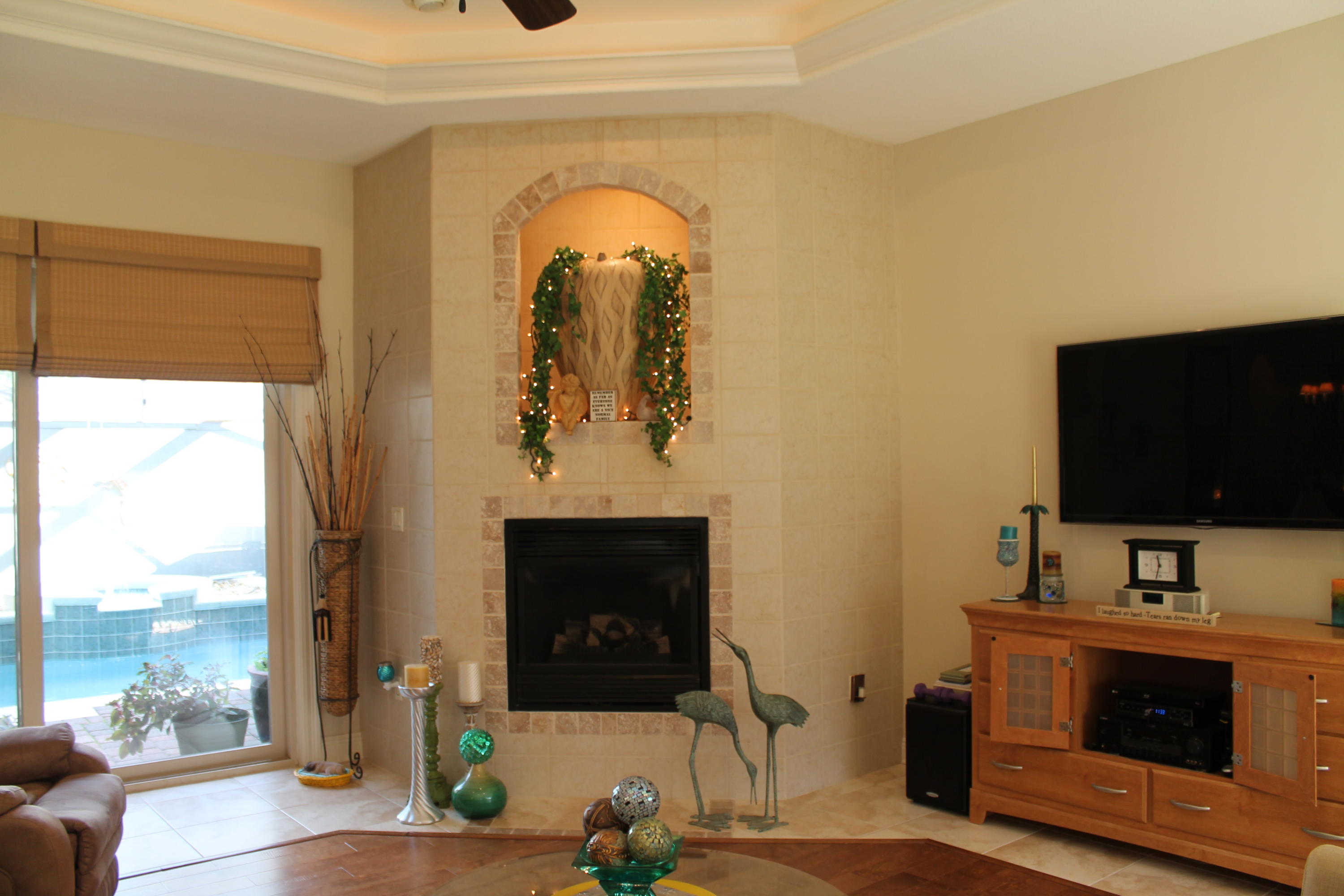 CHARDONNAY ESTATES - Residential