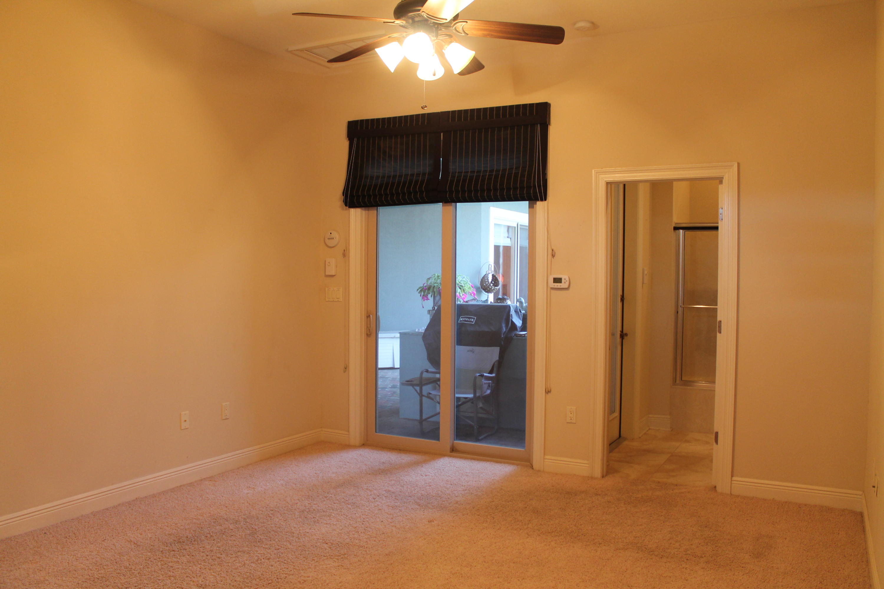 CHARDONNAY ESTATES - Residential