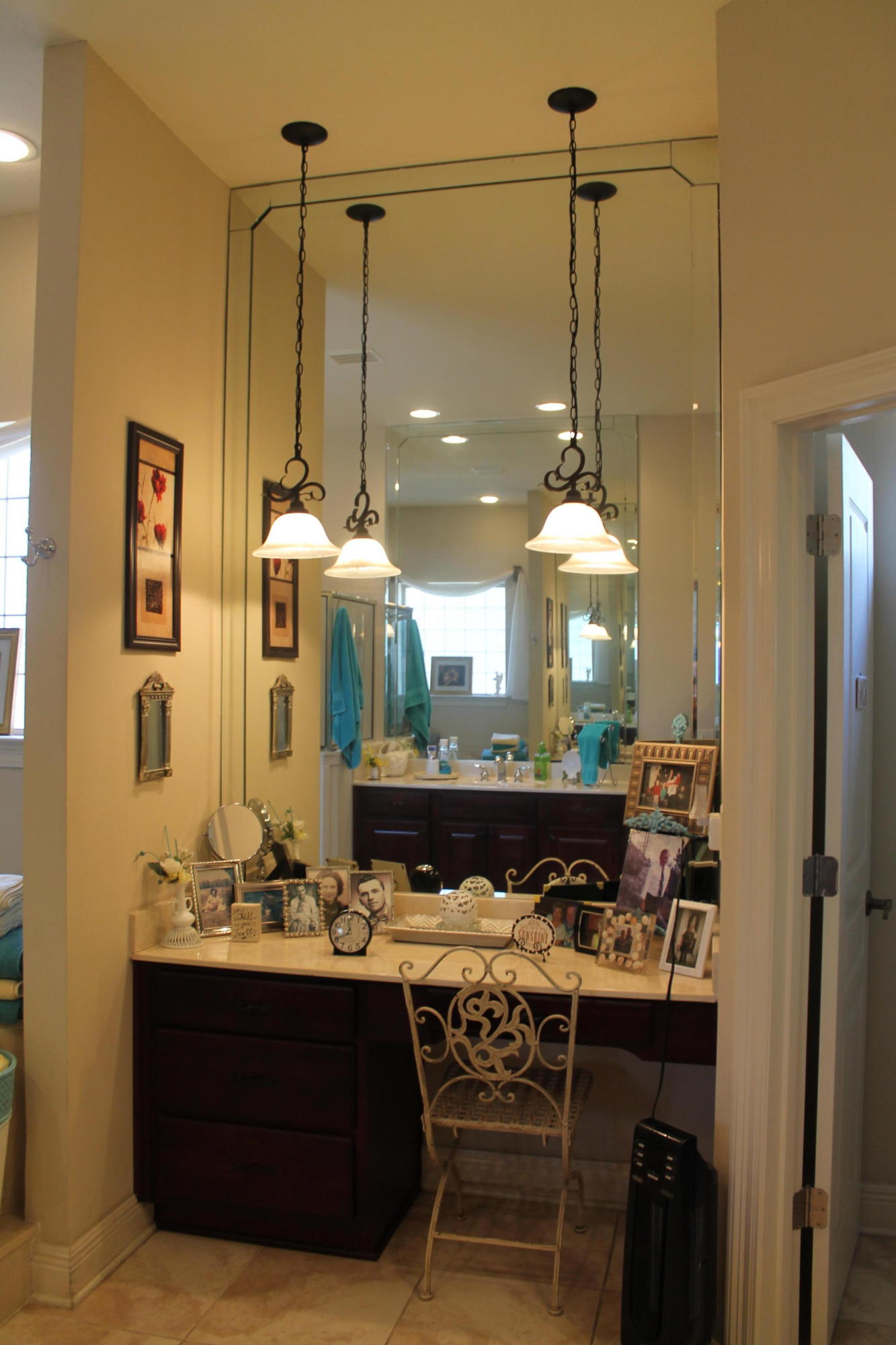 CHARDONNAY ESTATES - Residential