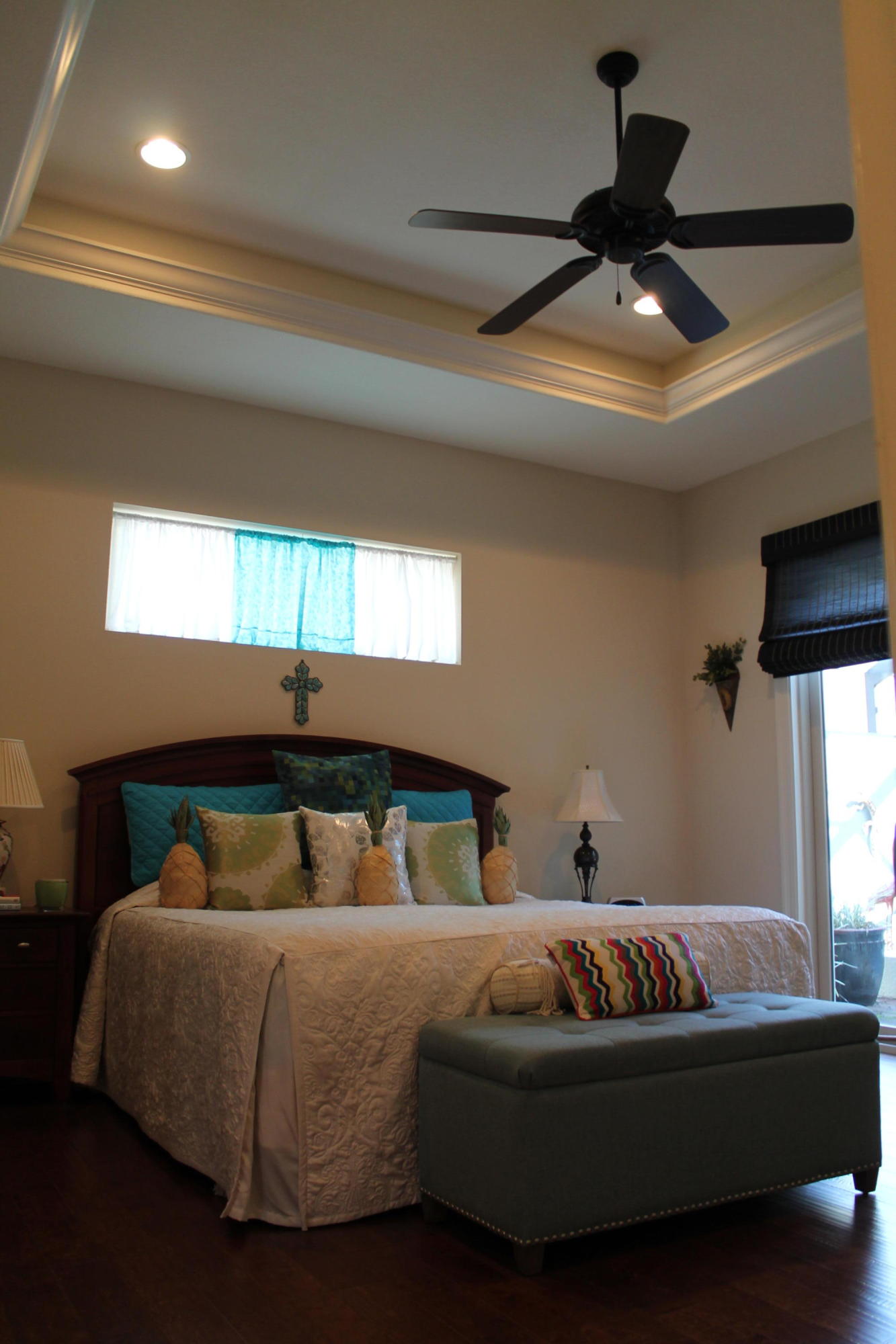 CHARDONNAY ESTATES - Residential