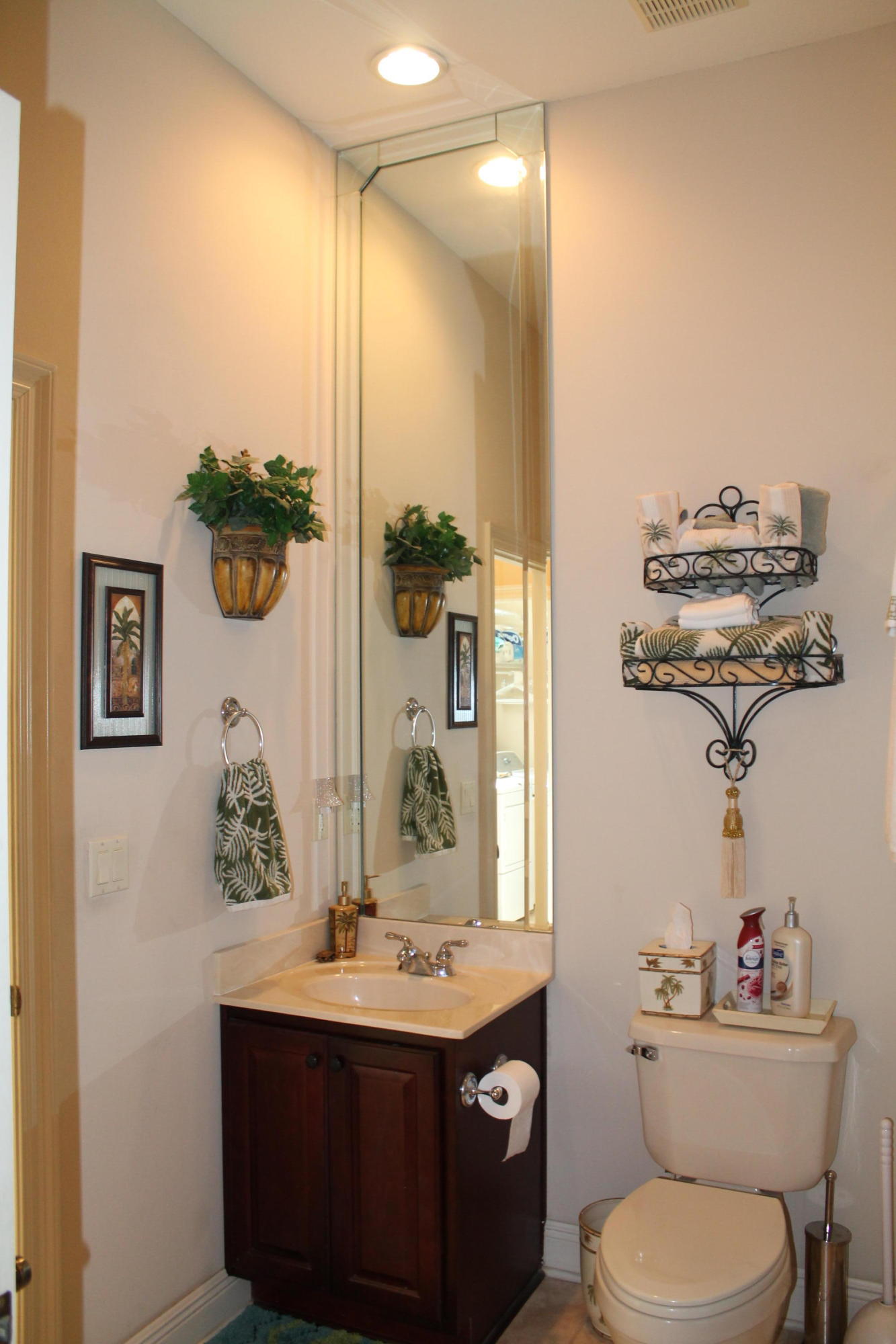 CHARDONNAY ESTATES - Residential