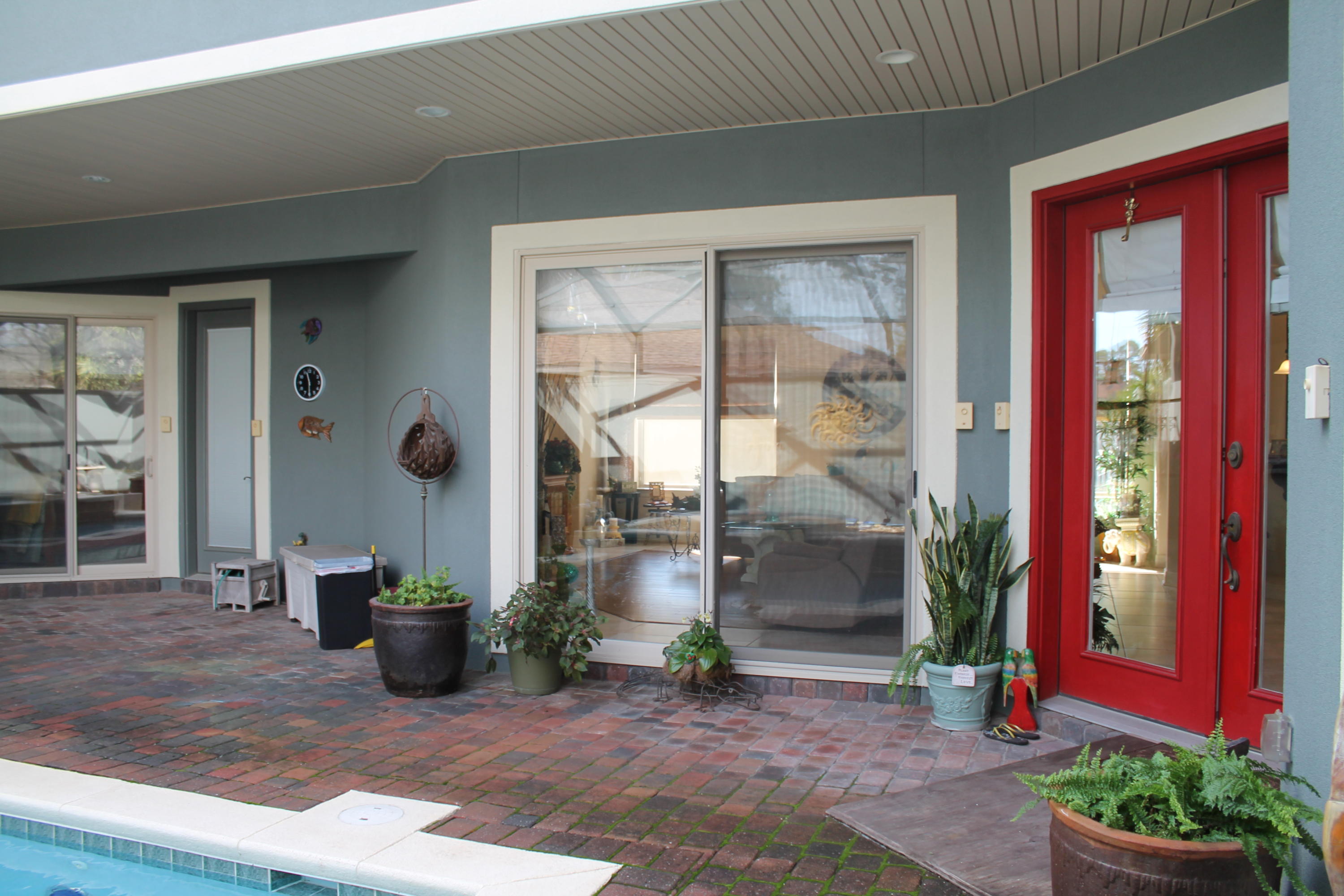 CHARDONNAY ESTATES - Residential