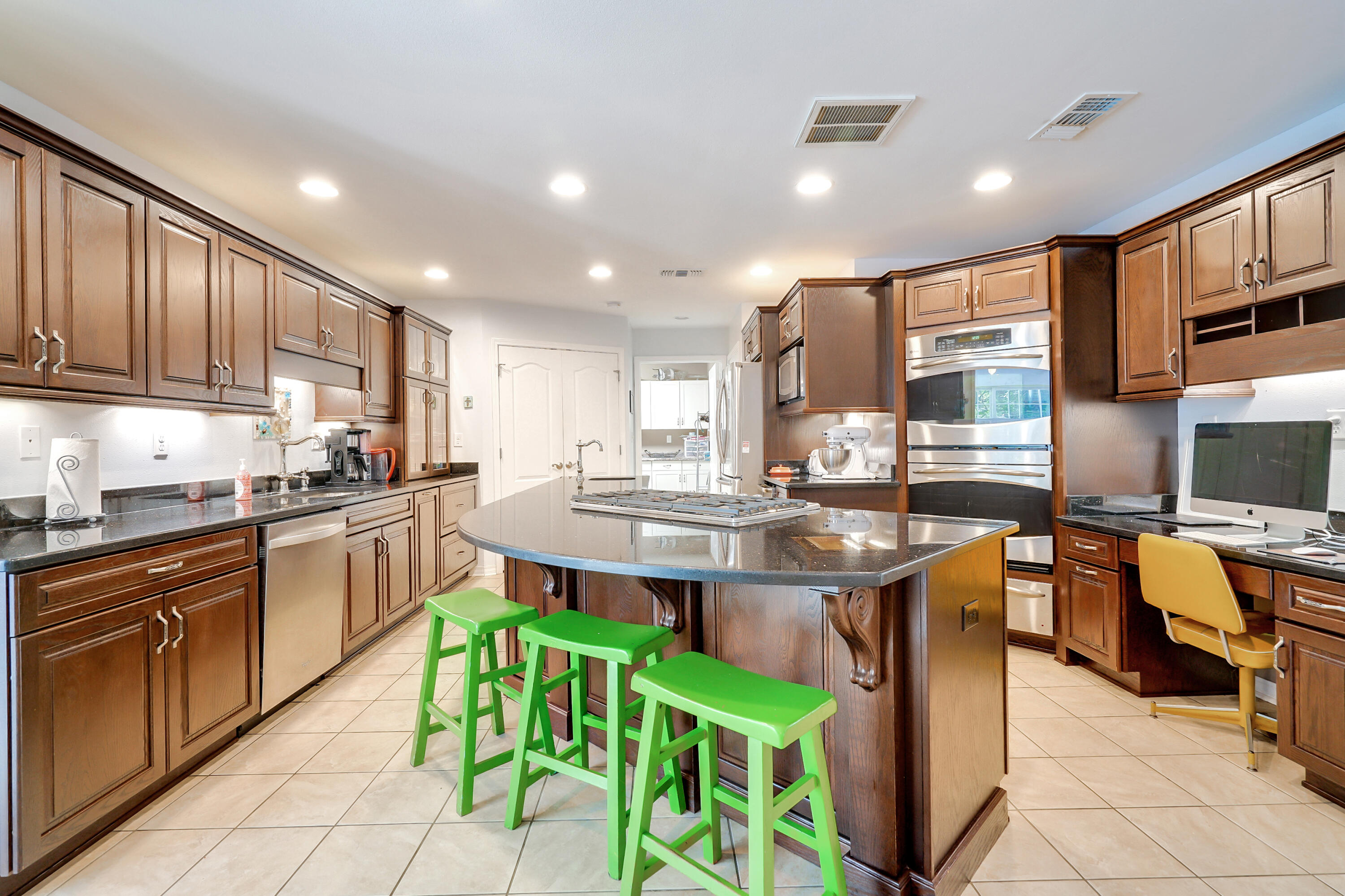 FOREST PARK - Residential