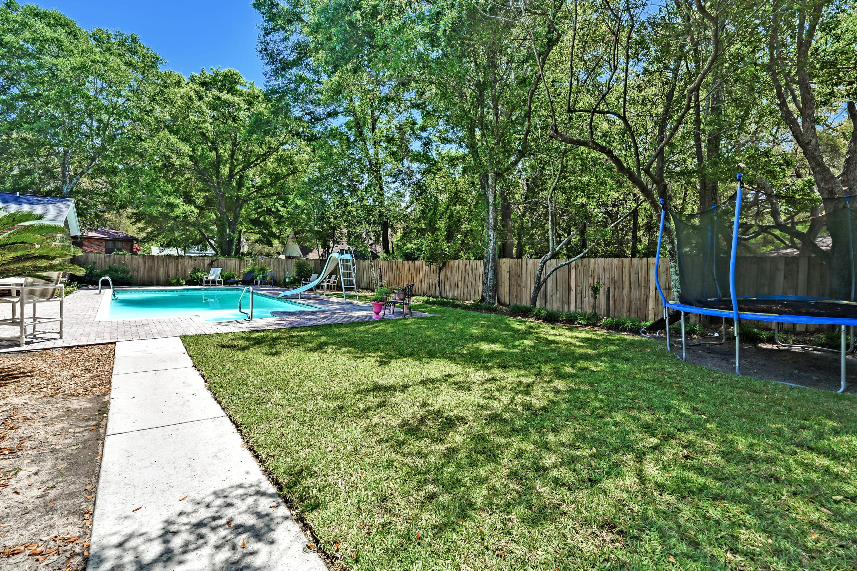 FOREST PARK - Residential