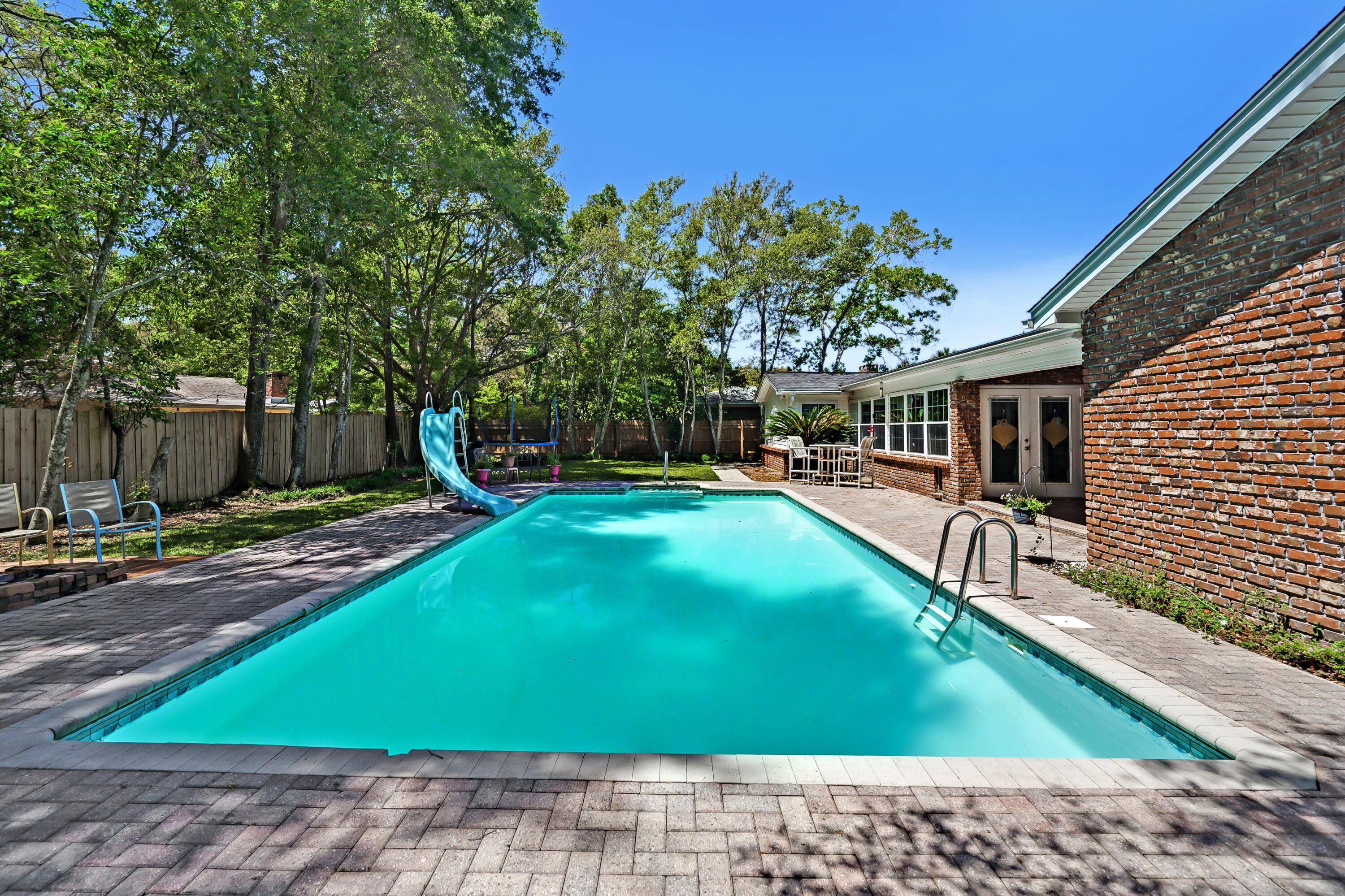 FOREST PARK - Residential