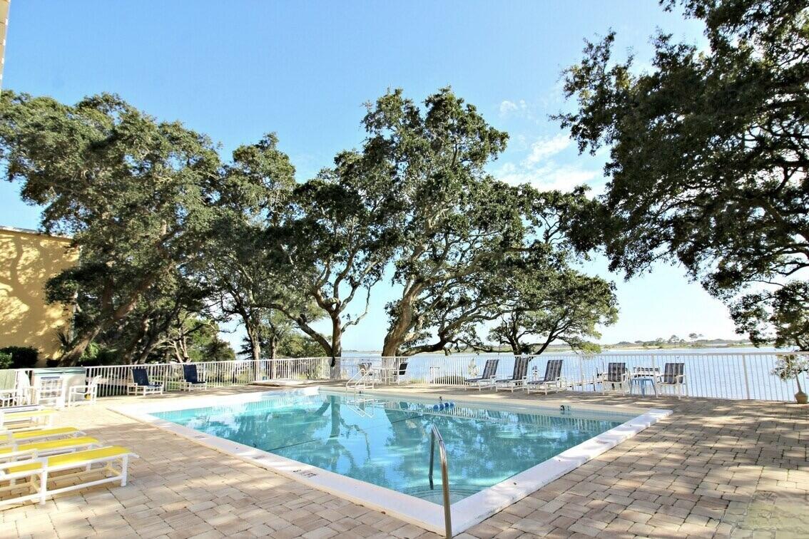 CEDARS THE - Residential