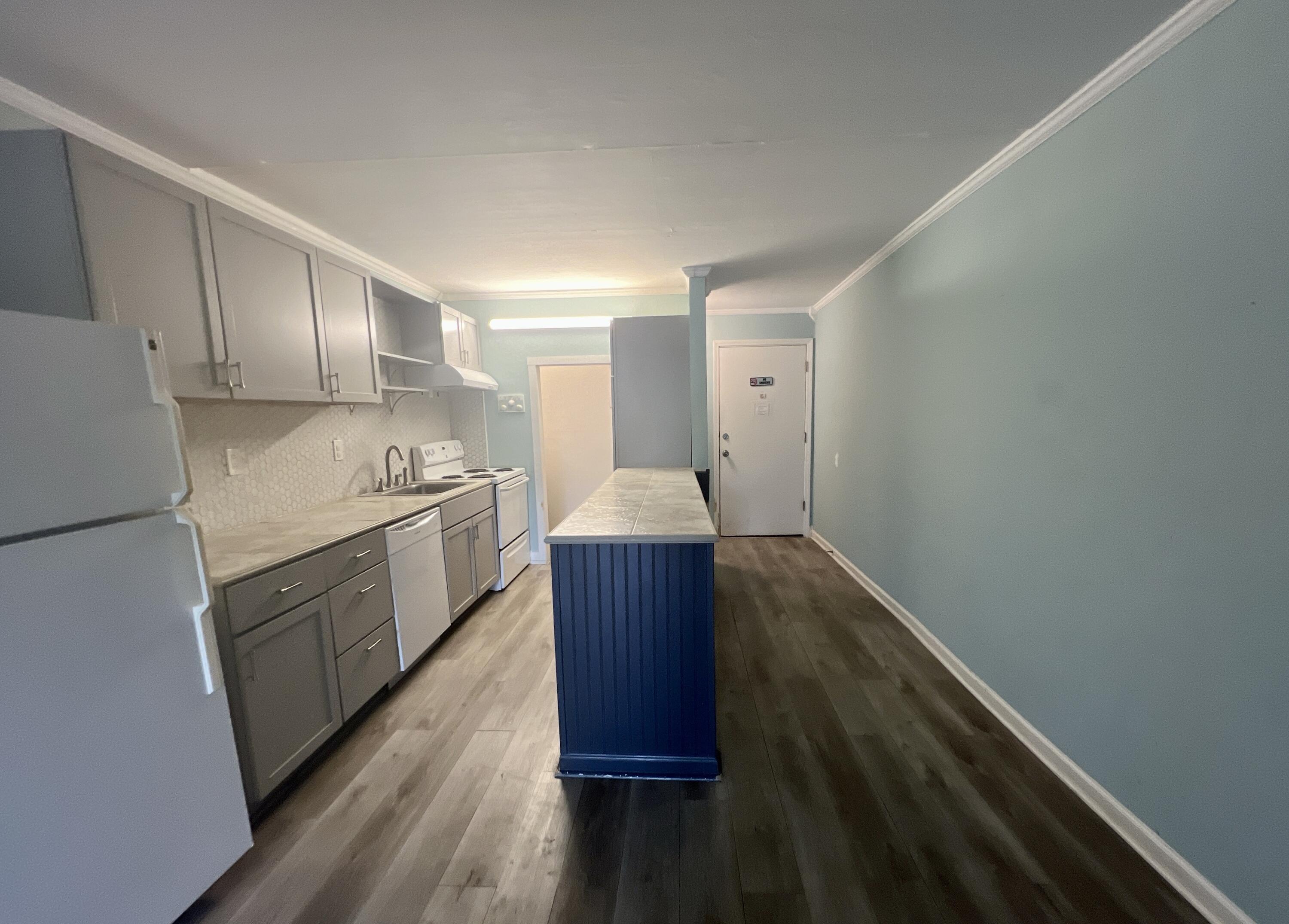 CEDARS THE - Residential