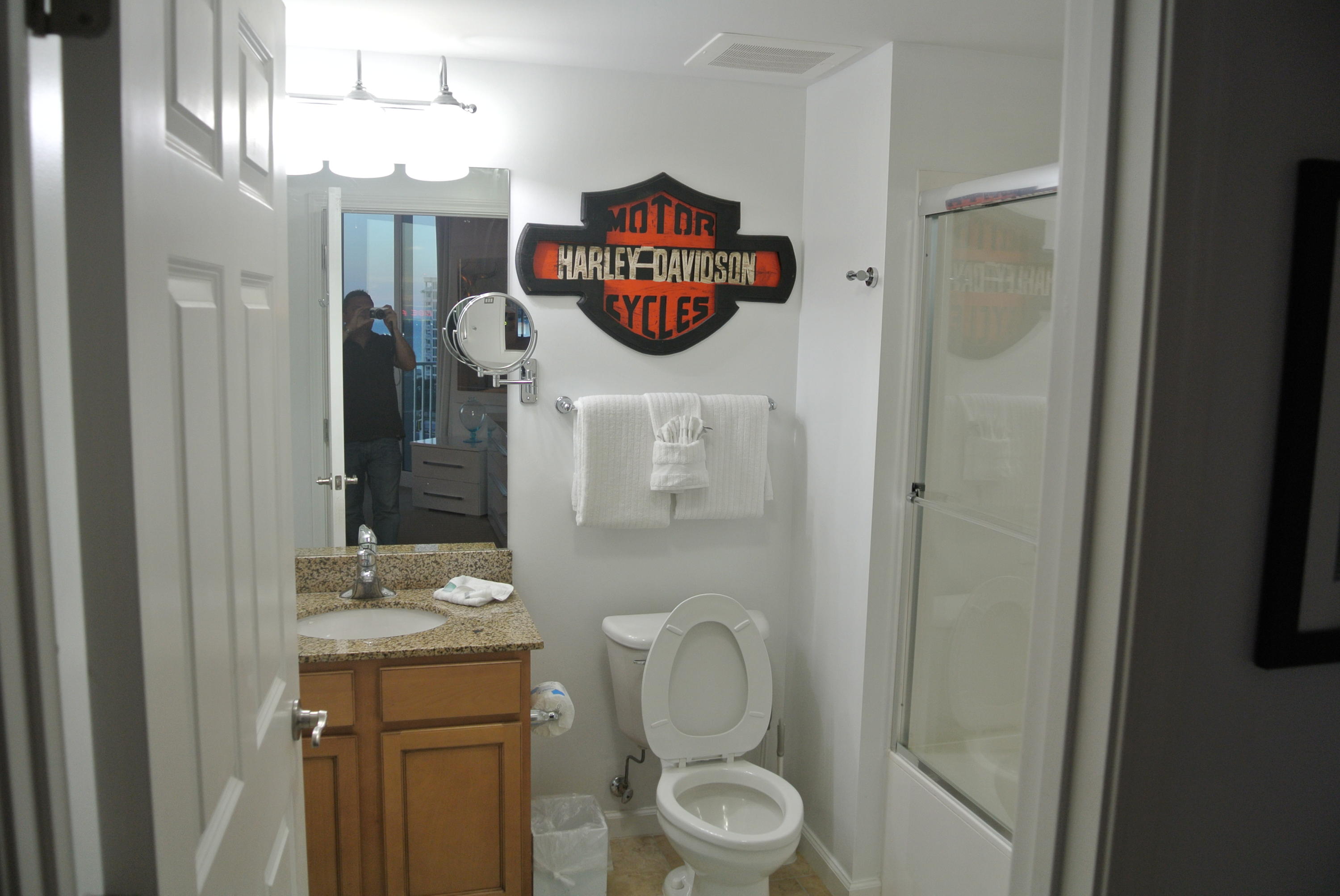 THE PALMS OF DESTIN - Residential Lease