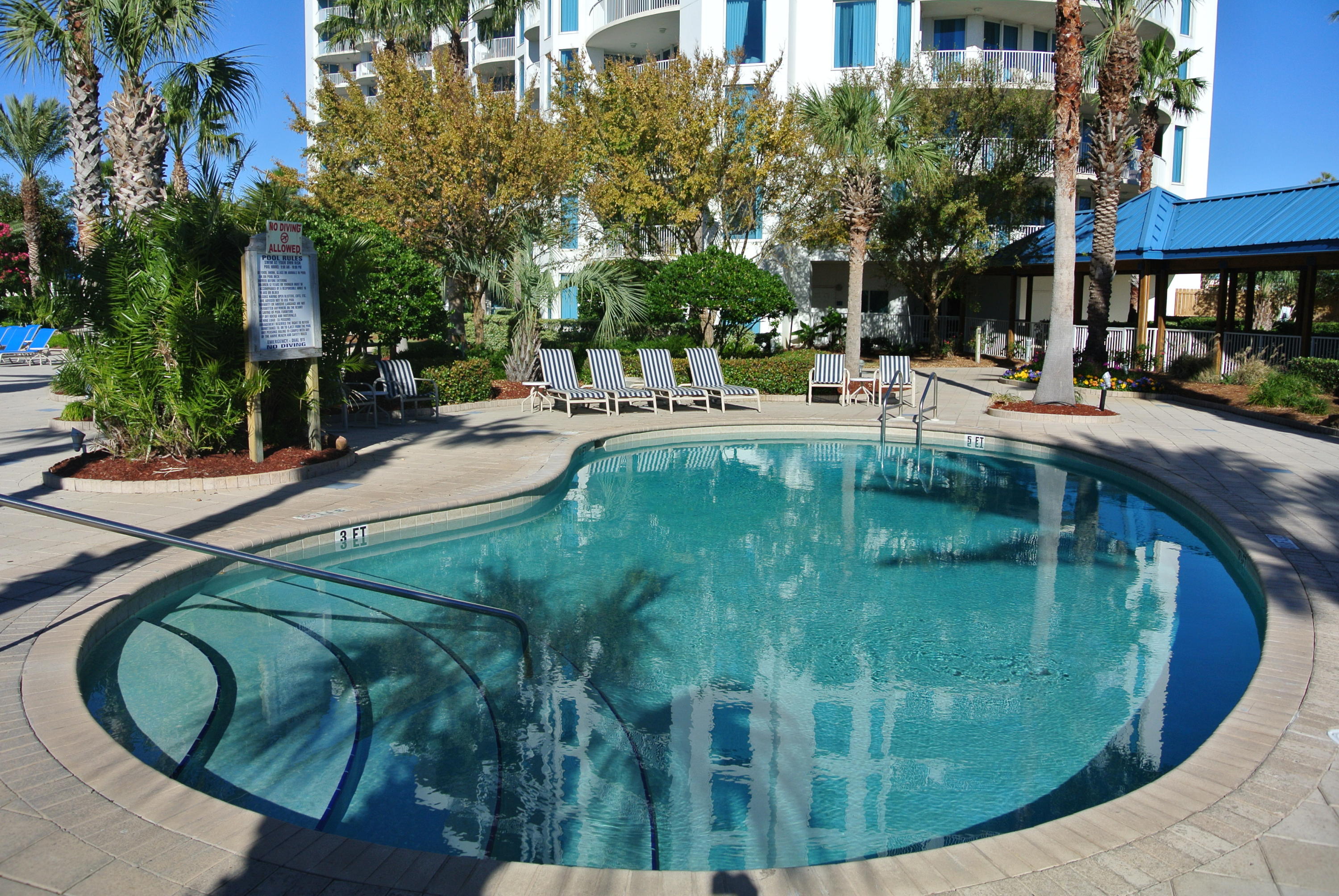 THE PALMS OF DESTIN - Residential Lease