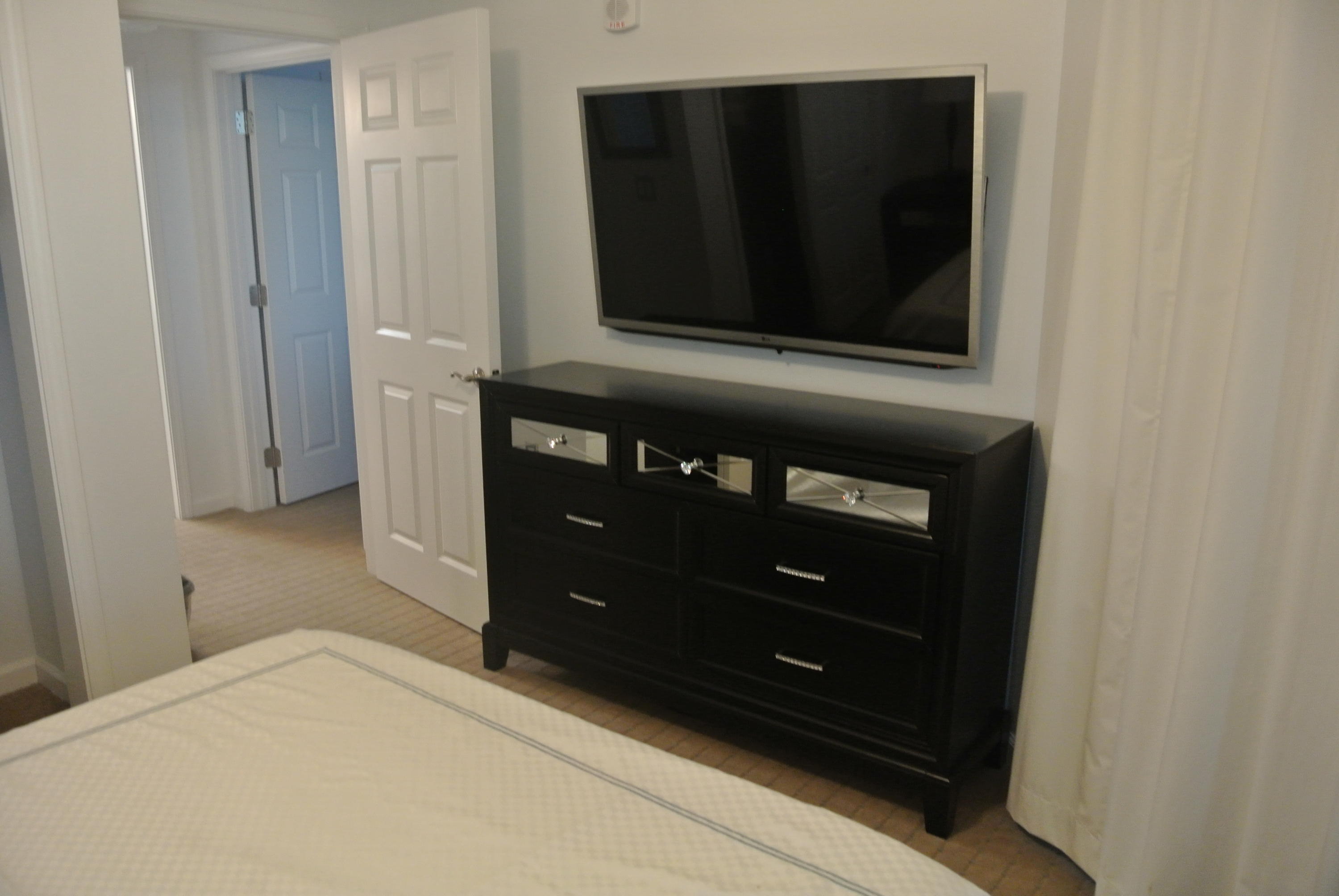 THE PALMS OF DESTIN - Residential Lease