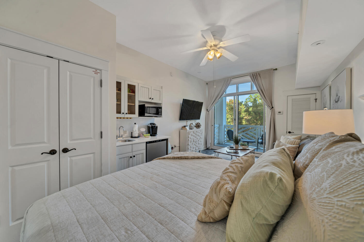 Exciting, proven income-generating STUDIO condo in Pilot House! This top-floor retreat earned $40k in 2024 and has $35k ytd Sept 30, 2025 with October already full and still booking! Perfect for couples or families, with a king bed, queen sleeper sofa, kitchenette, and private balcony overlooking Sandestin pines. Enjoy resort amenities including a secluded owner/guest pool, hot tub, and fitness center just steps away. The property features updated wood tile flooring, granite countertops, and a big-screen TV. Easy access to owner parking garage and the beach tram. Attractively furnished, this high-performing unit won't disappoint! Furnishings all convey! Baytowne Wharf and Hotel Effie are conveniently located!