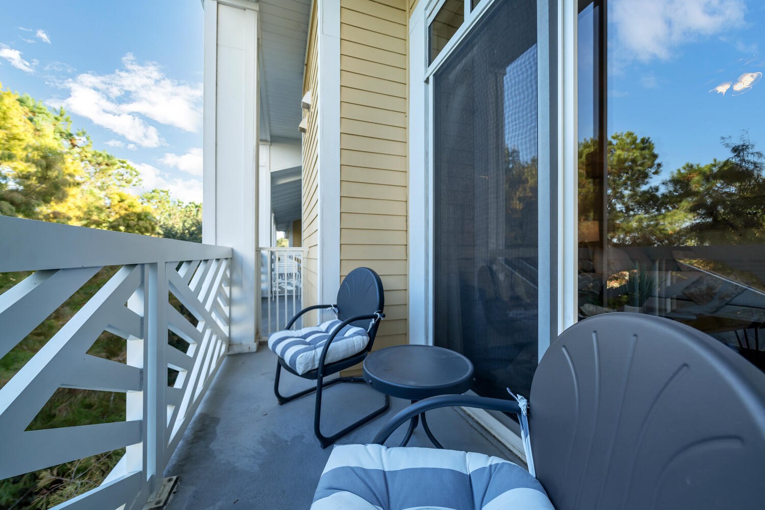 PILOT HOUSE - Residential