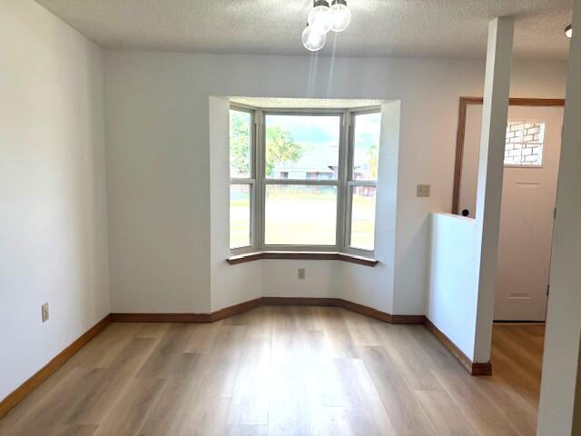 FOX DEN VILLAGES - Residential