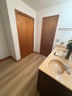 FOX DEN VILLAGES - Residential