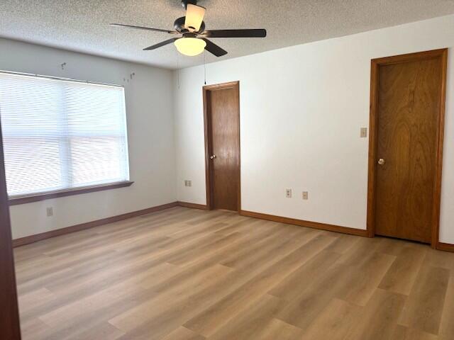 FOX DEN VILLAGES - Residential