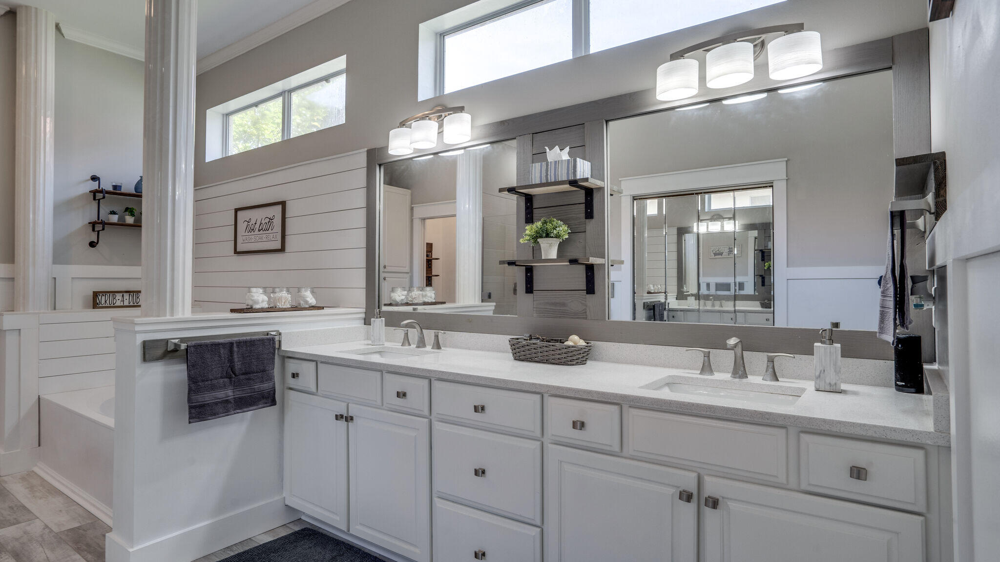 EMERALD BAY PH 1A - Residential