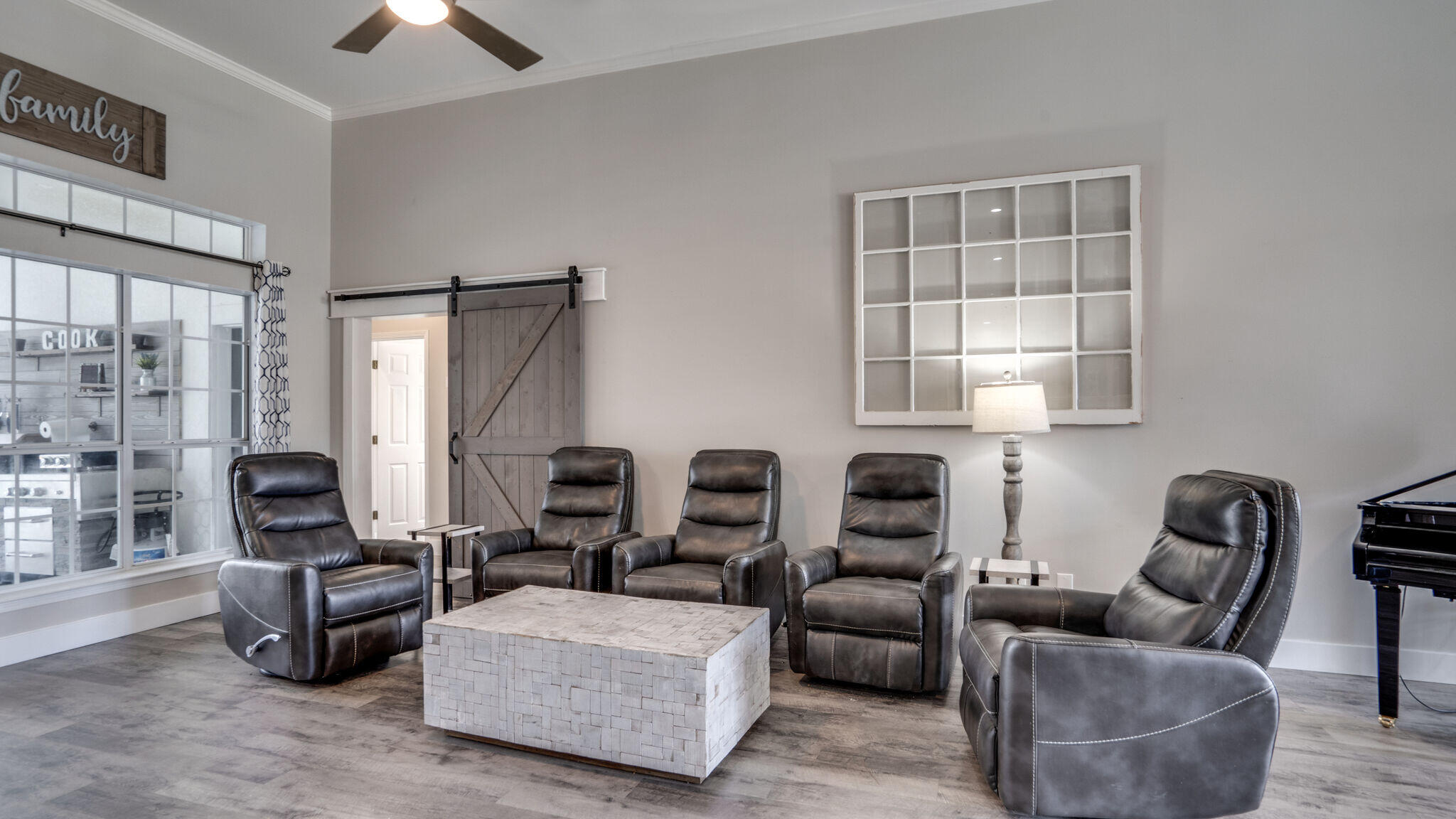 EMERALD BAY PH 1A - Residential