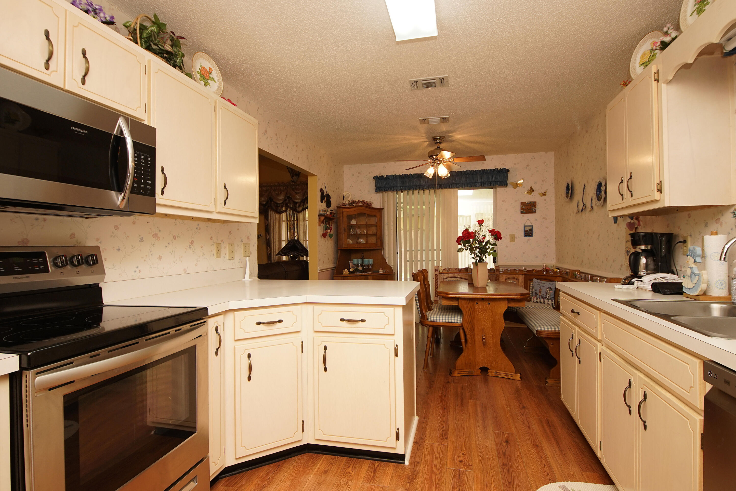 BROOKWOOD - Residential