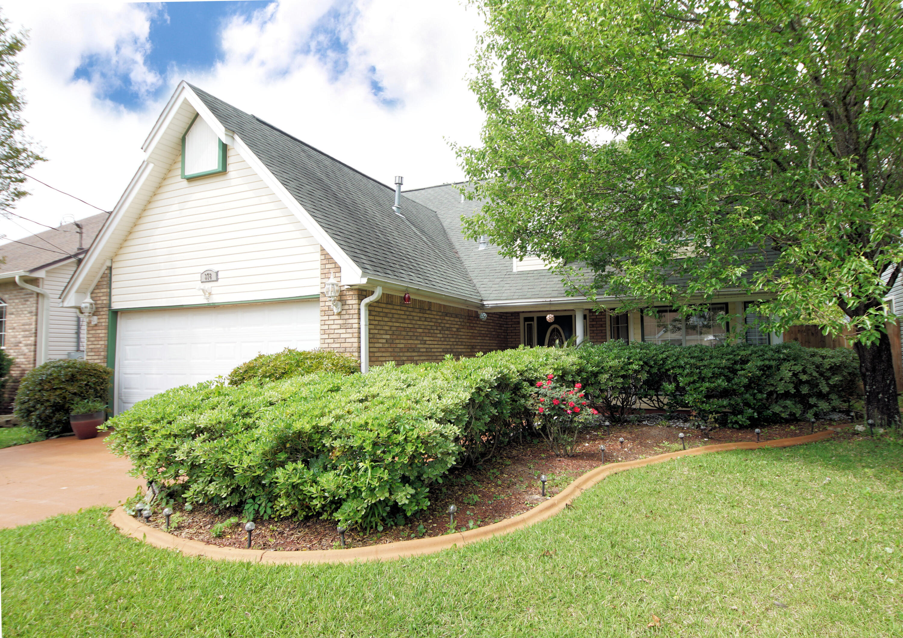 BROOKWOOD - Residential