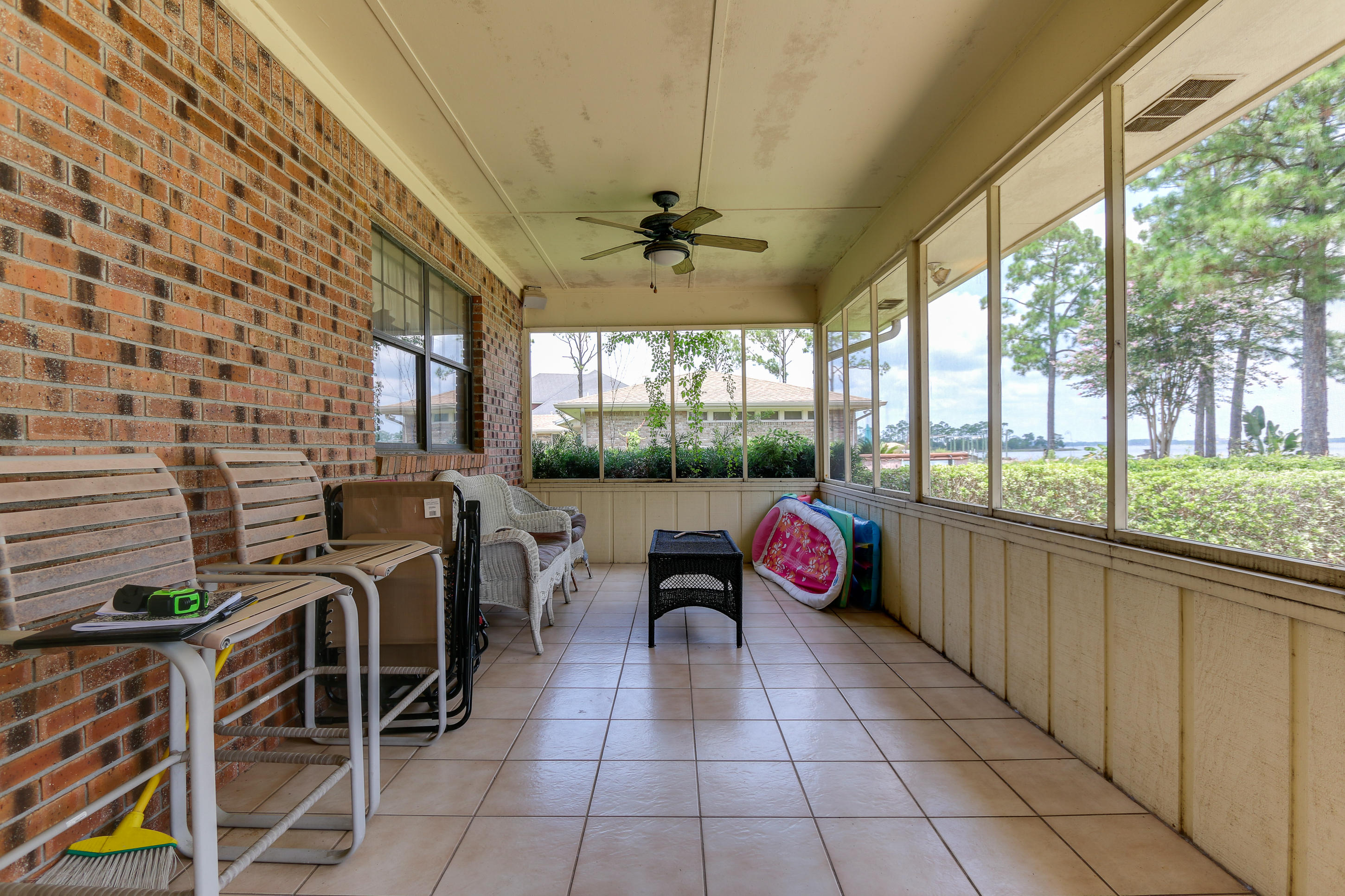 BAYWOOD SHORE ESTATES UNIT 5 - Residential