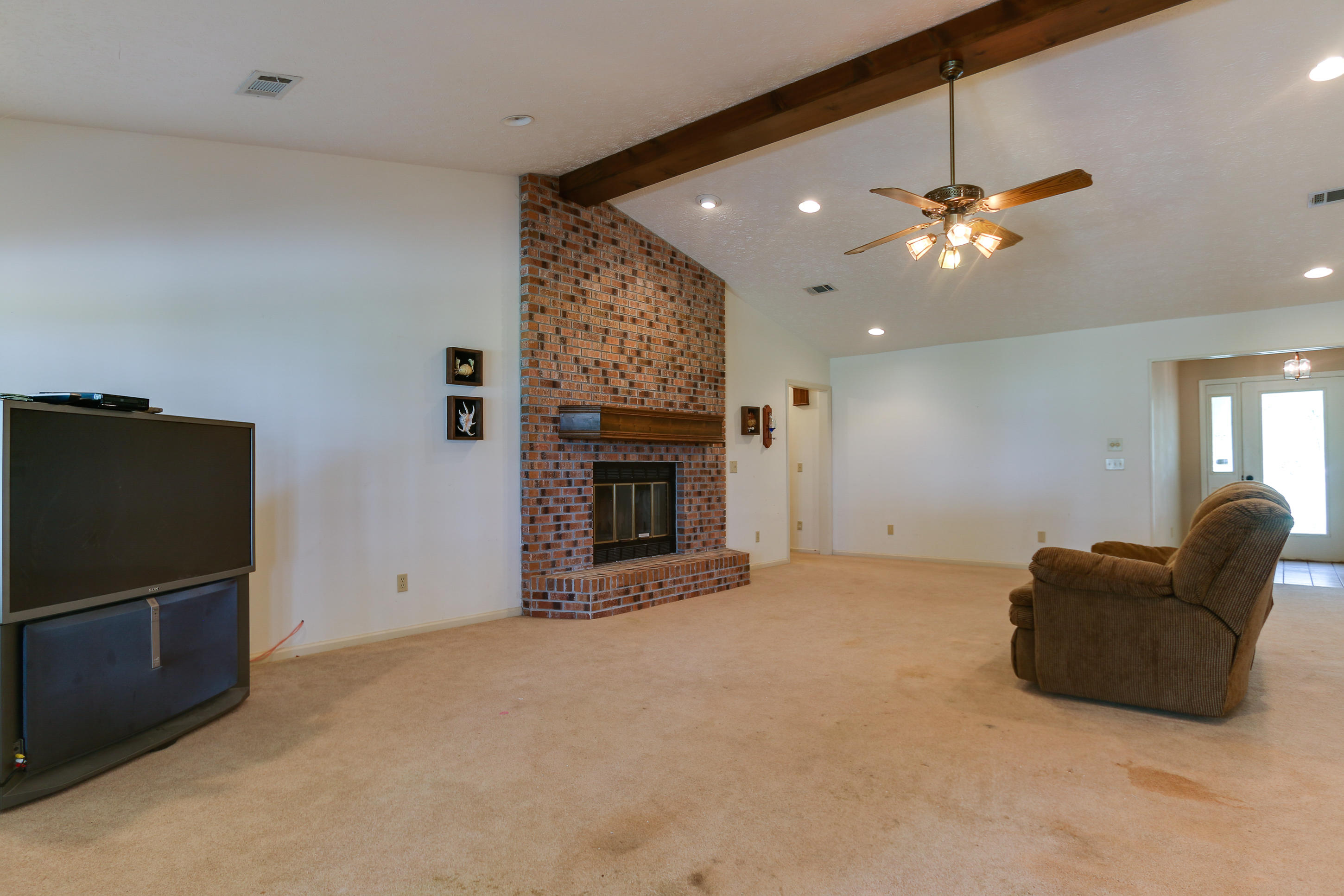 BAYWOOD SHORE ESTATES UNIT 5 - Residential