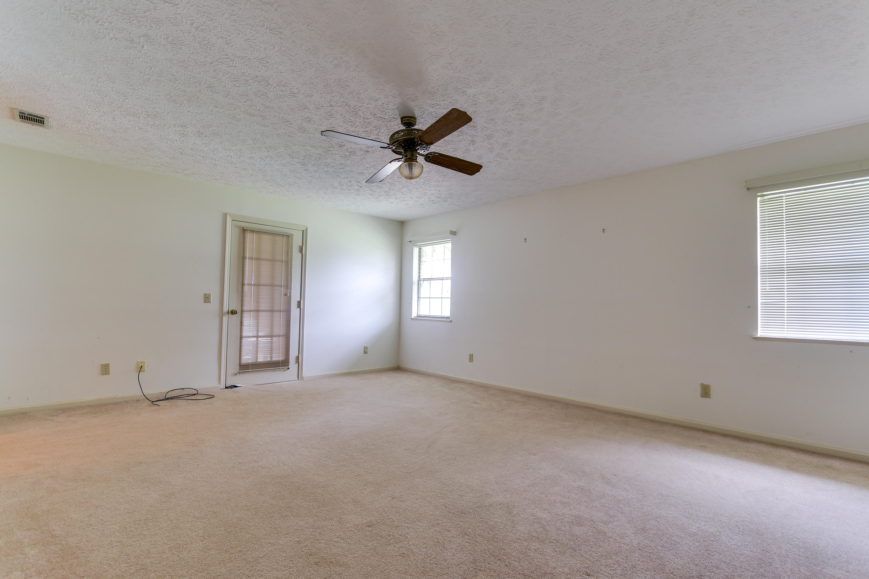 BAYWOOD SHORE ESTATES UNIT 5 - Residential