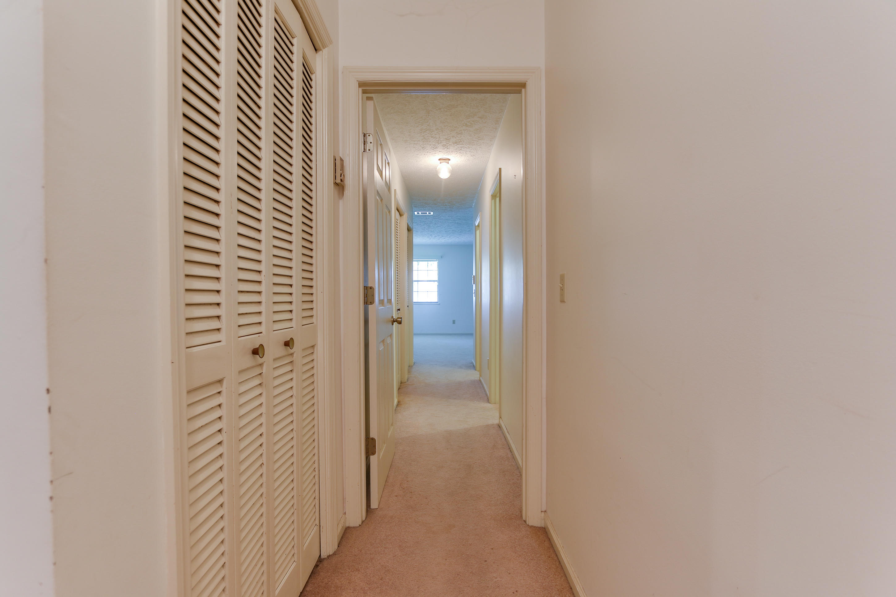 BAYWOOD SHORE ESTATES UNIT 5 - Residential