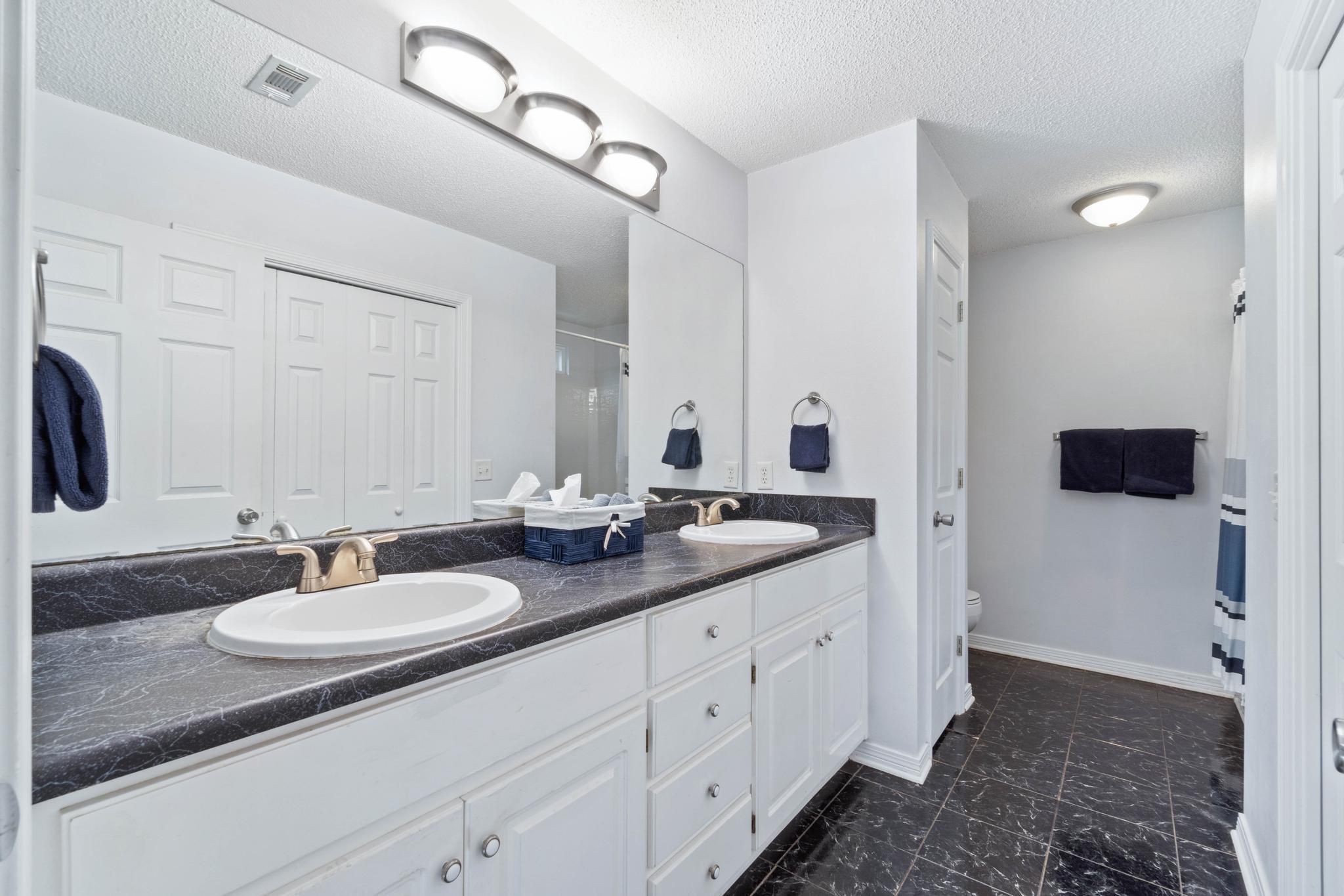 BENT TREE ESTATES - Residential