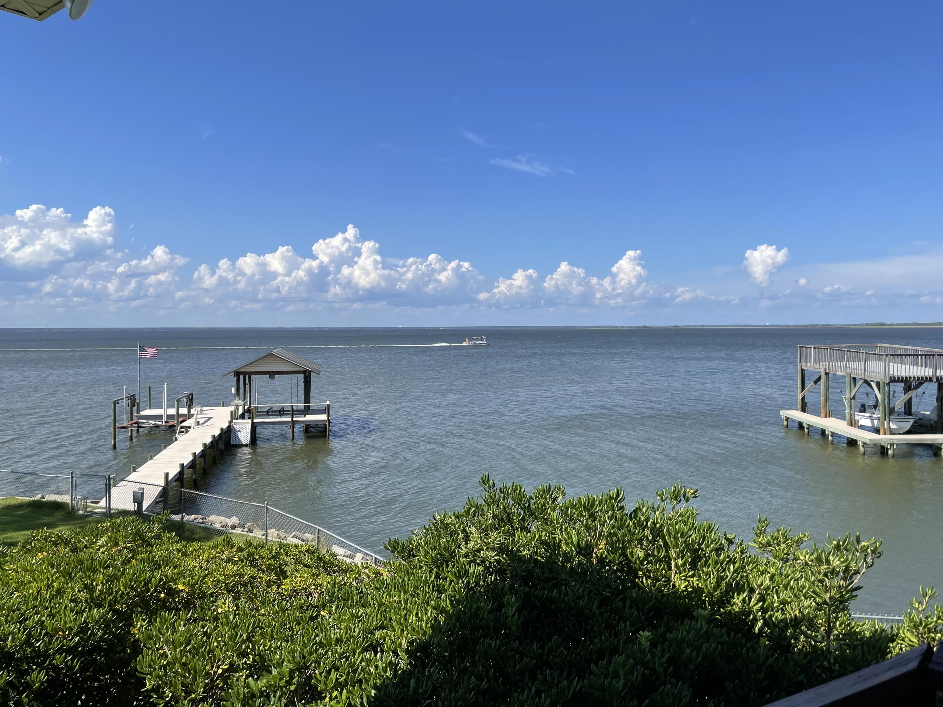 323 Bay Circle Drive