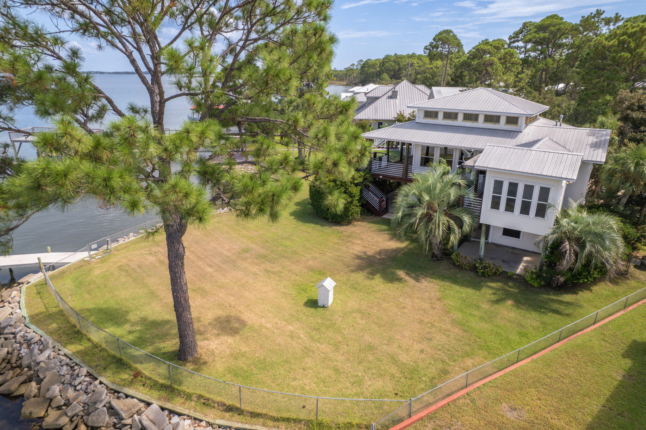 SANTA ROSA BEACH ESTATES - Residential