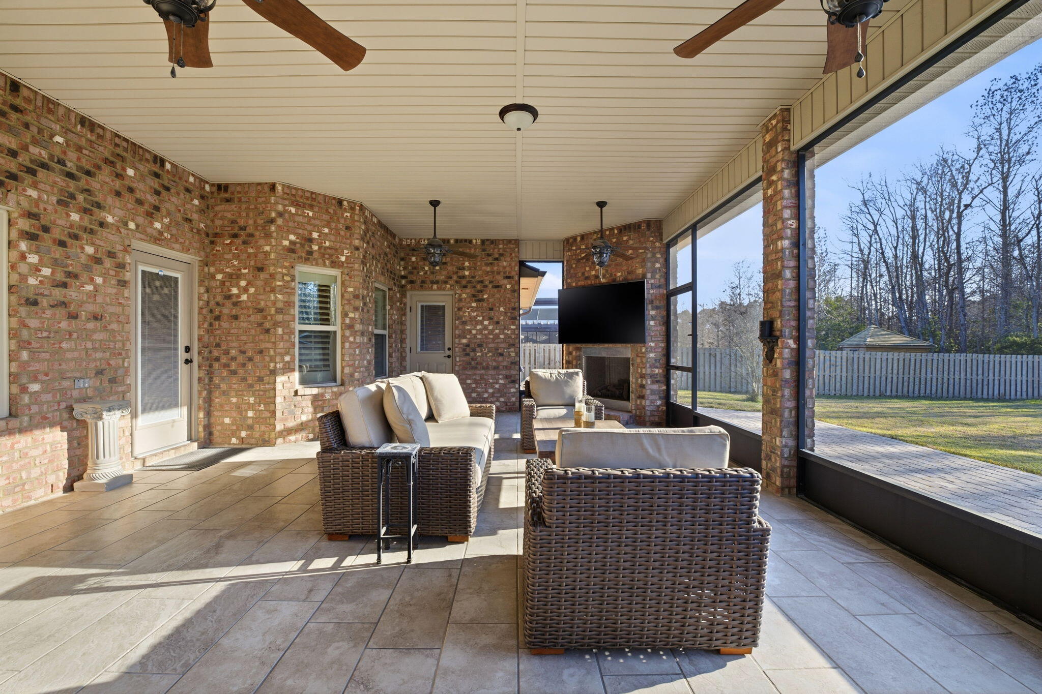 WOODLAWN HEIGHTS - Residential