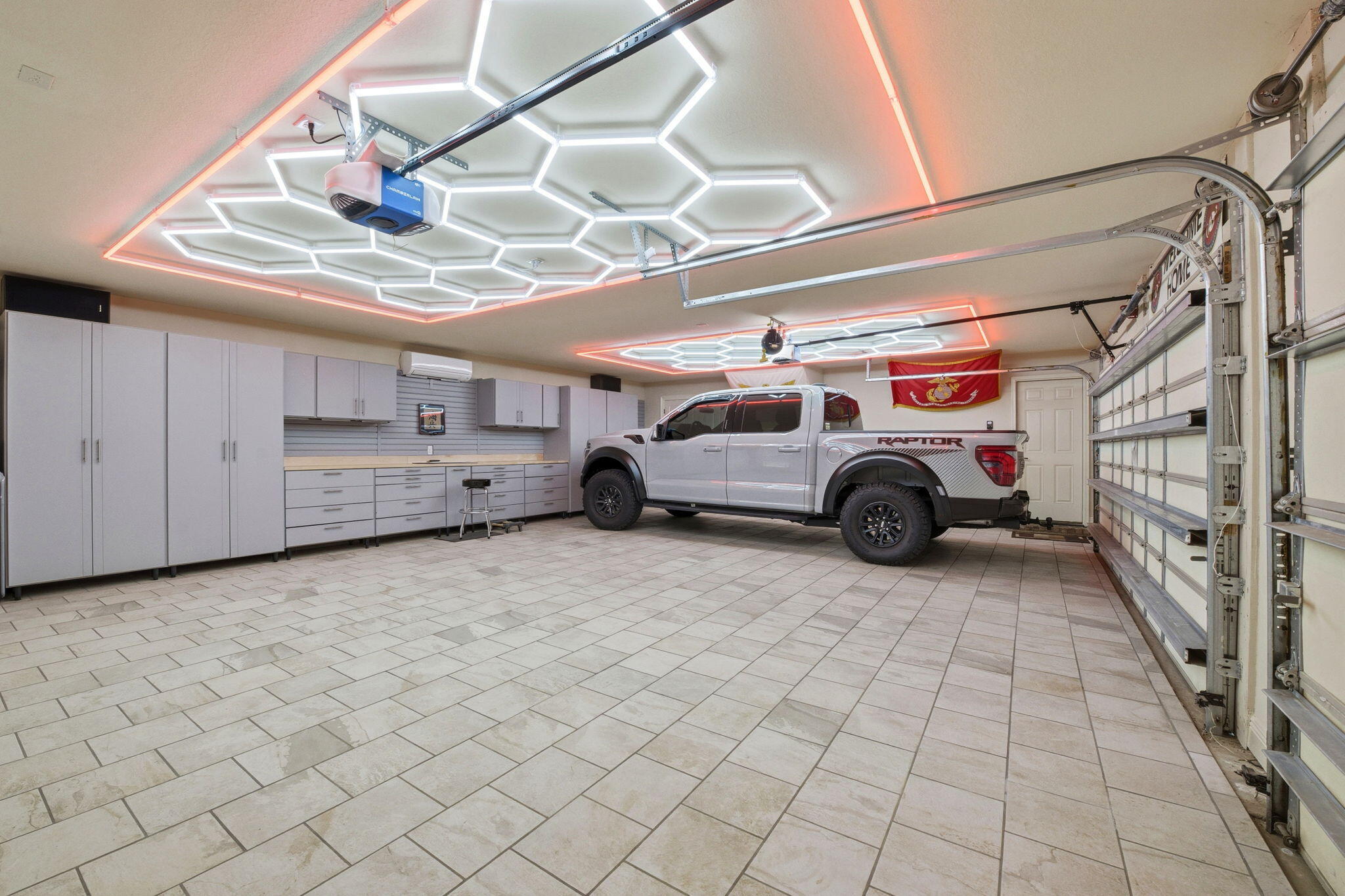 WOODLAWN HEIGHTS - Residential