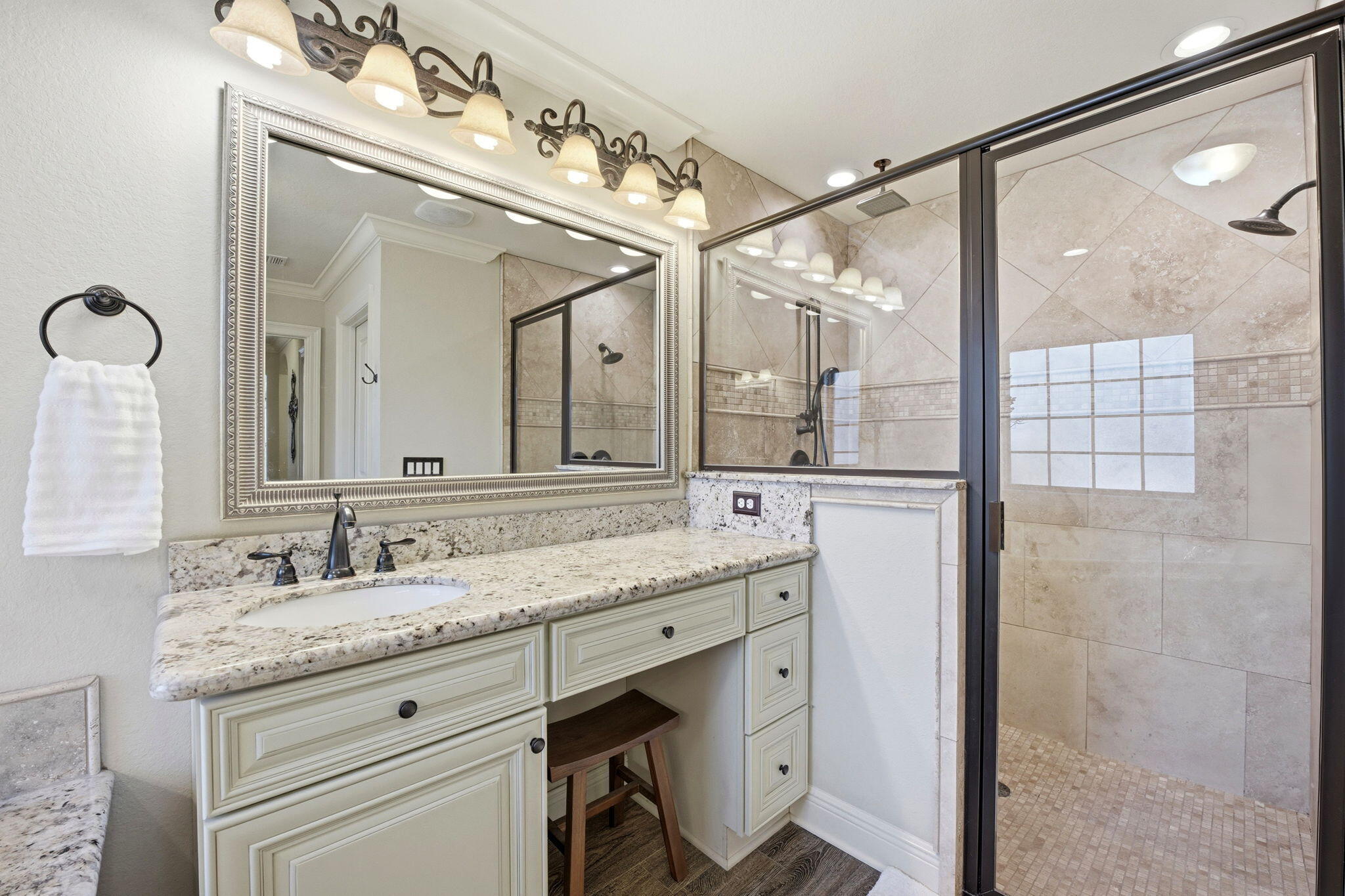 WOODLAWN HEIGHTS - Residential