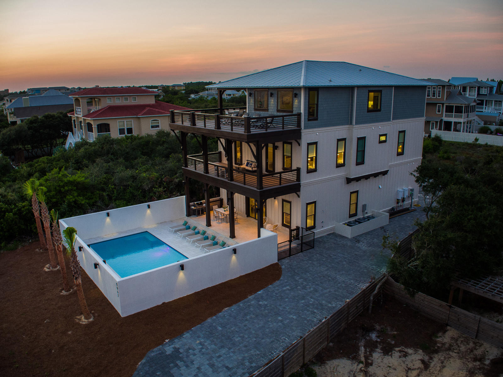 PELICAN POINTE AT CAMP CREEK - Residential