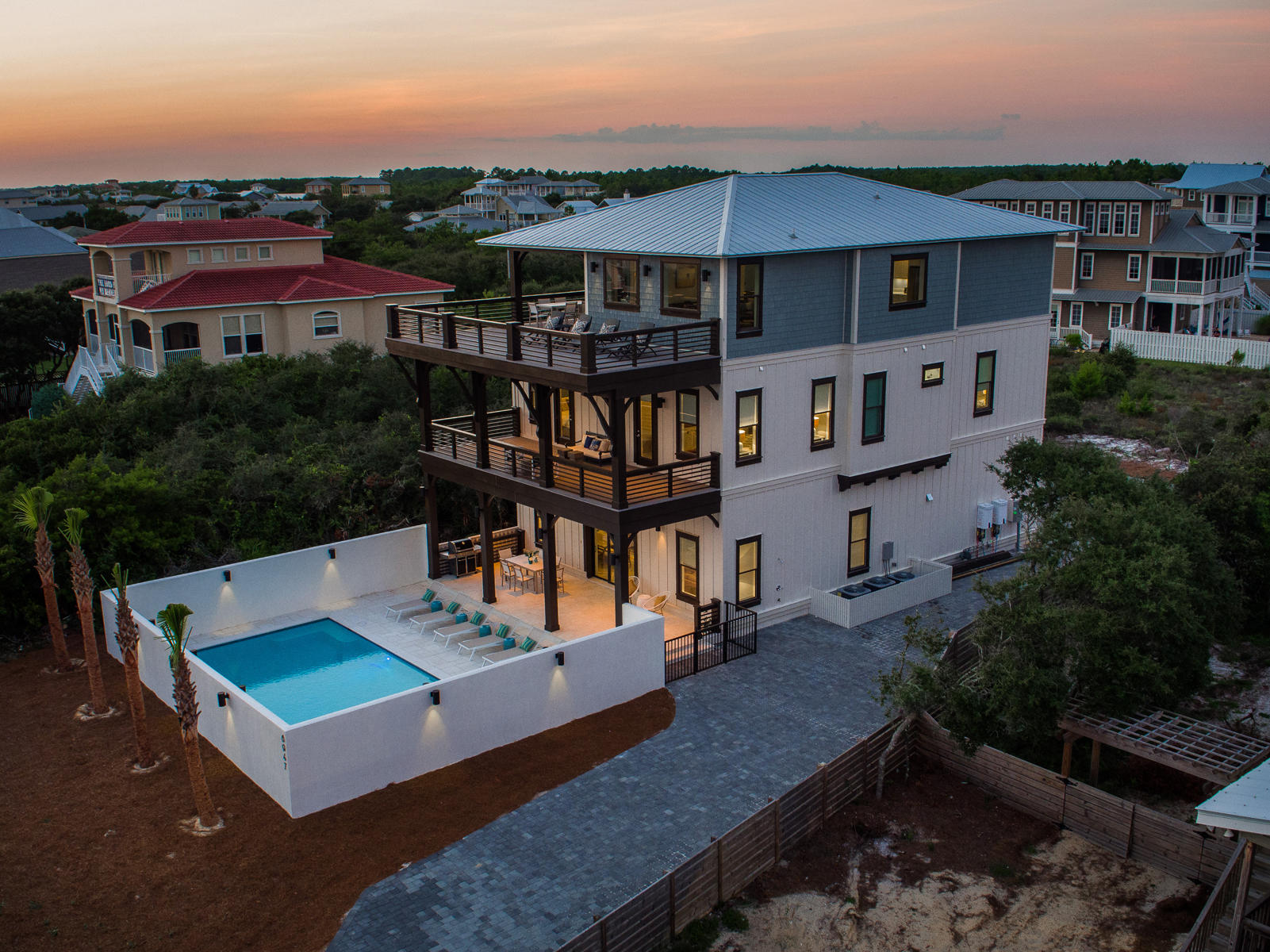 PELICAN POINTE AT CAMP CREEK - Residential